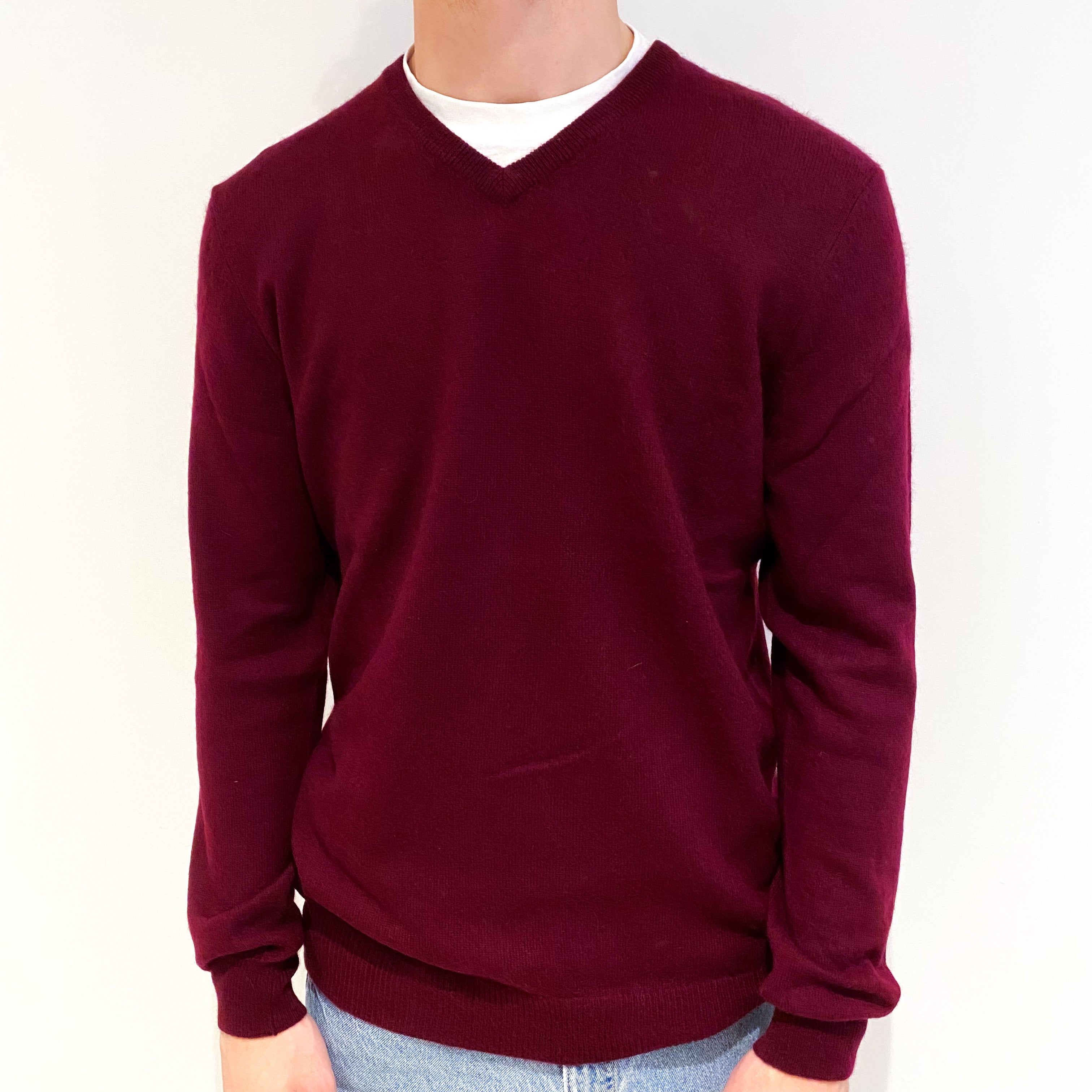 Men's Burgundy Red Cashmere V-Neck Jumper Medium