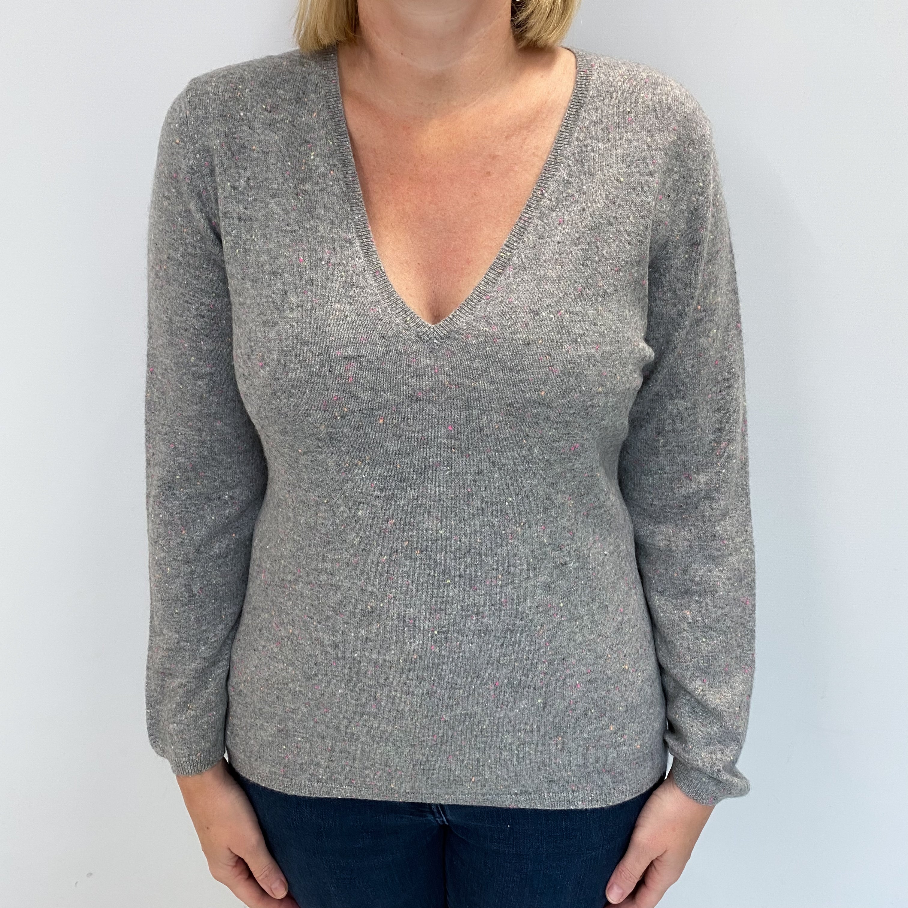 Scottish Ash Grey Flecked Cashmere V Neck Jumper Large