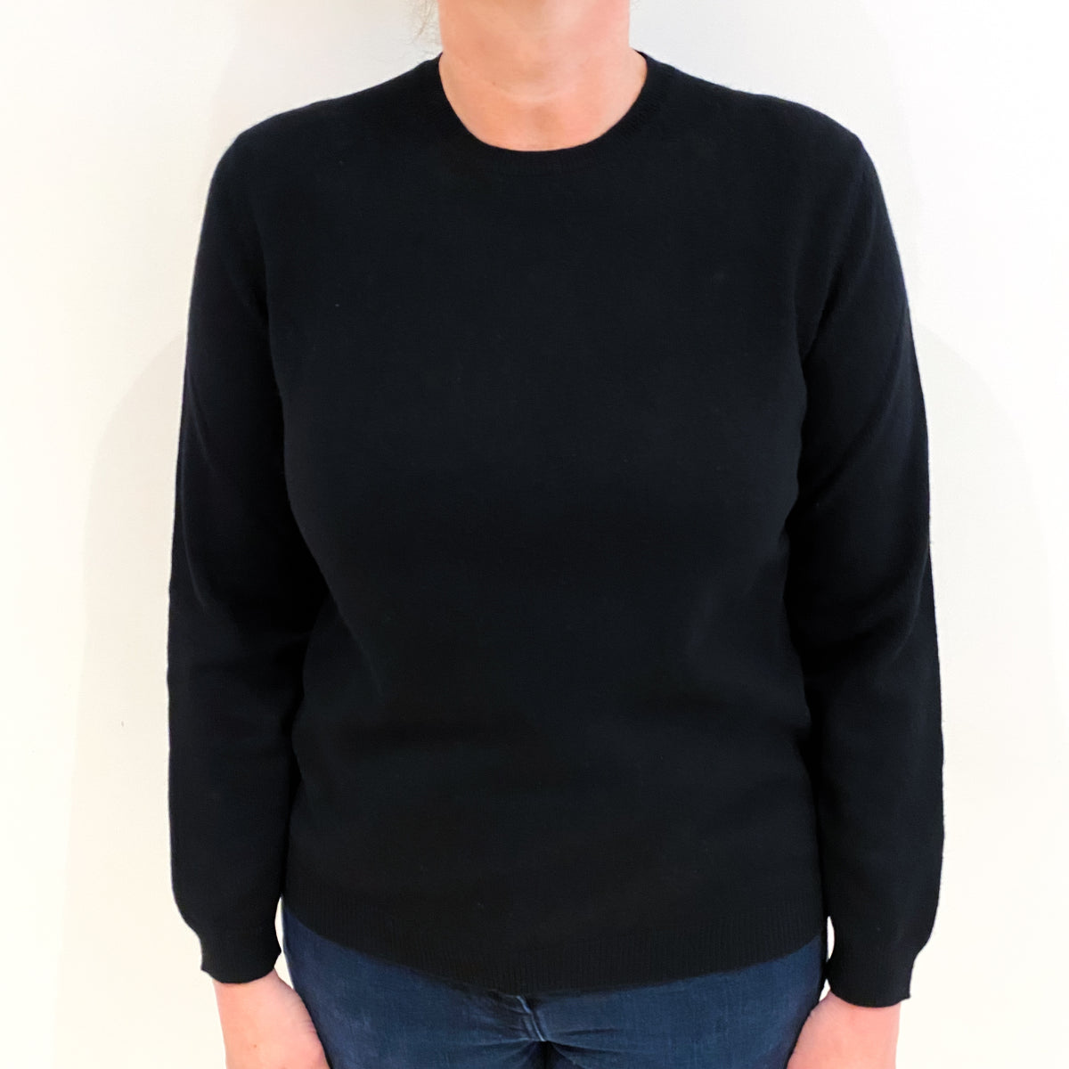 Black Cashmere Crew Neck Jumper Large