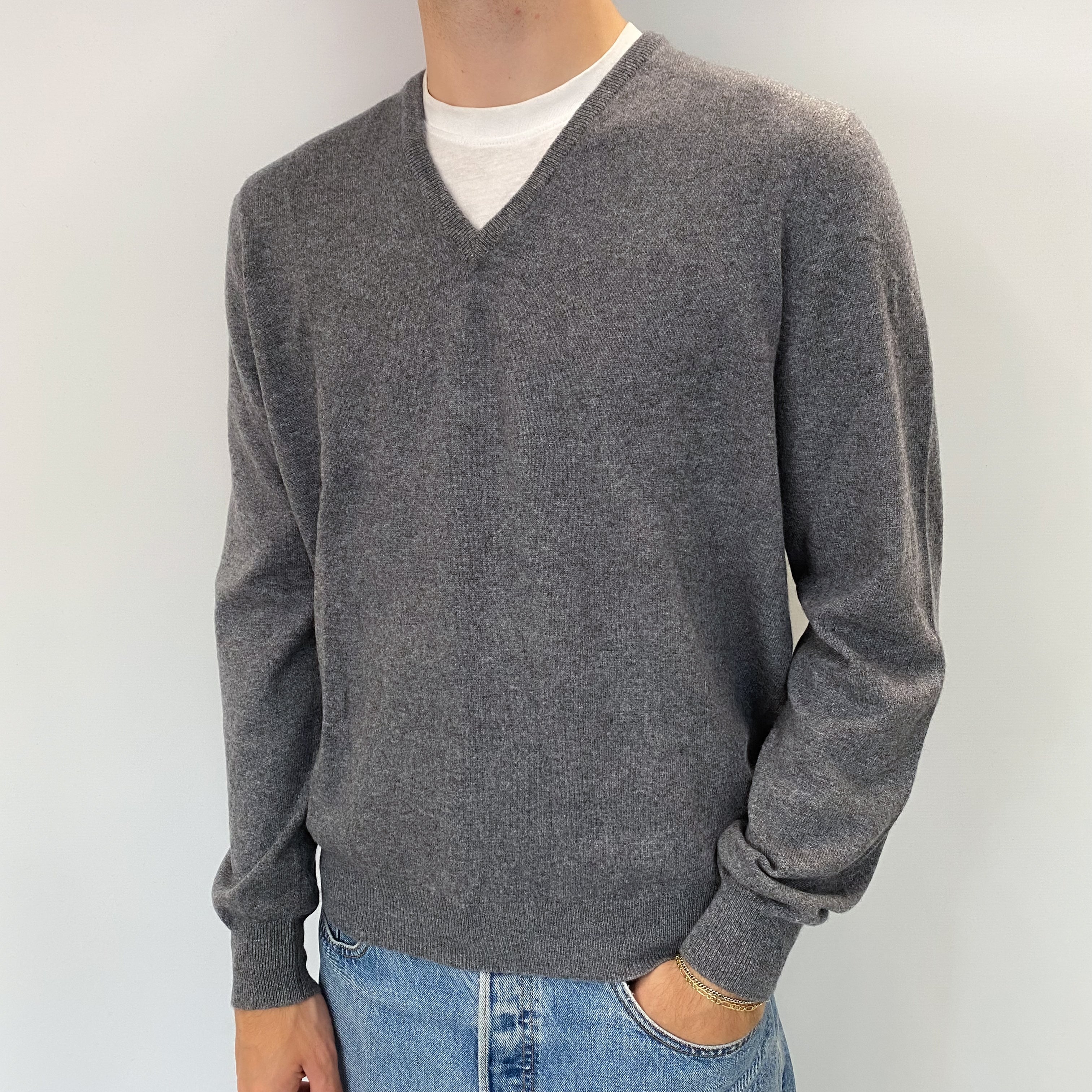 Men's Italian Slate Grey Cashmere V Neck Jumper Large
