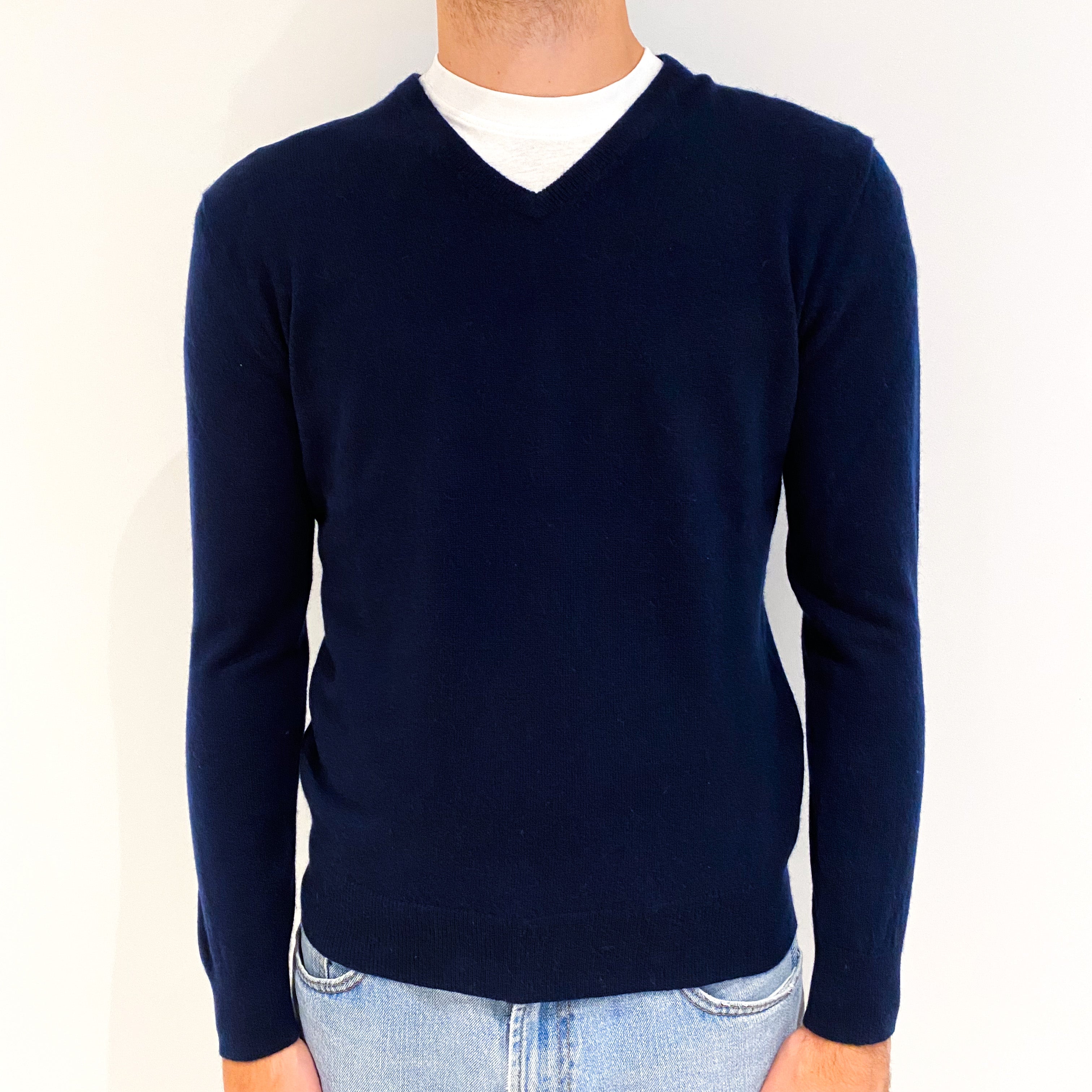 Men's Navy Blue Cashmere V-Neck Jumper Medium