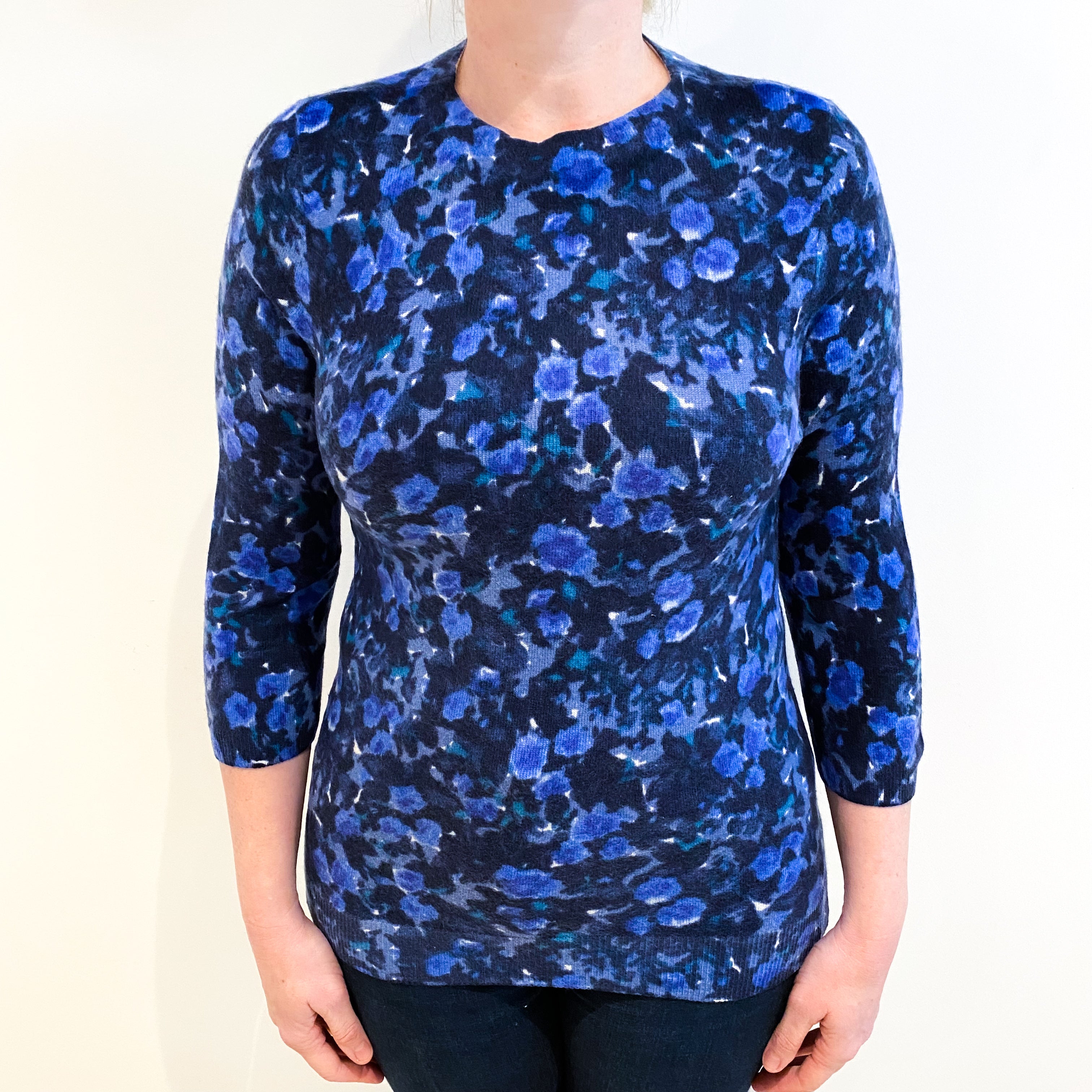 Blue Floral Cashmere Crew Neck Jumper Large