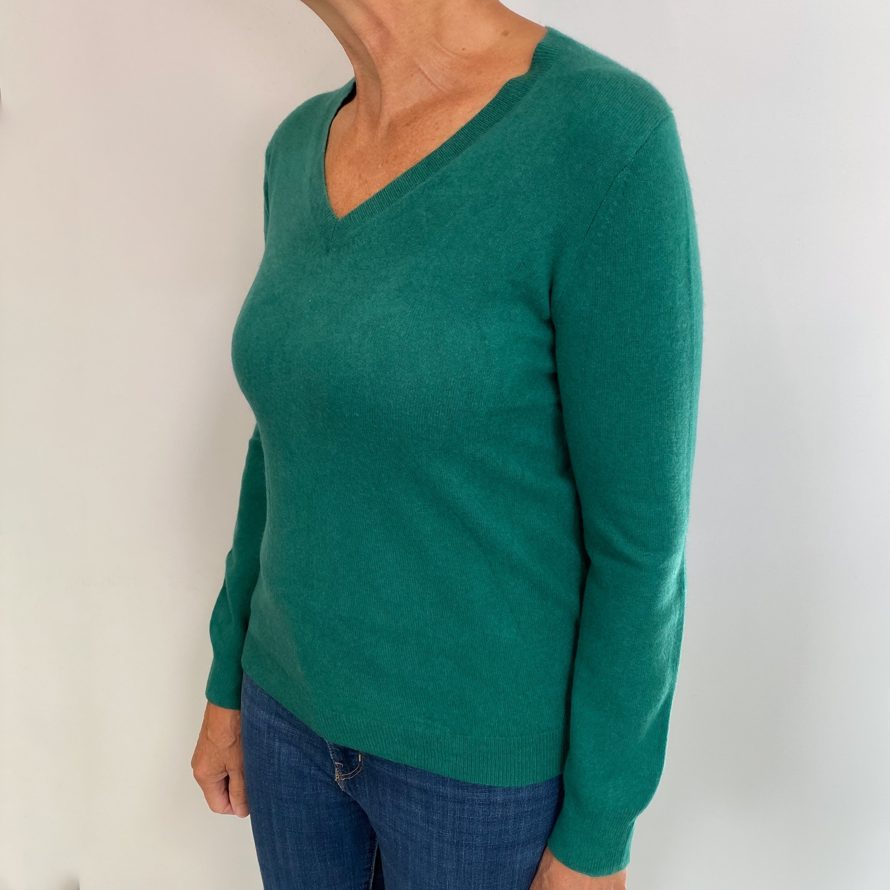 Shamrock Green Cashmere V Neck Jumper Medium