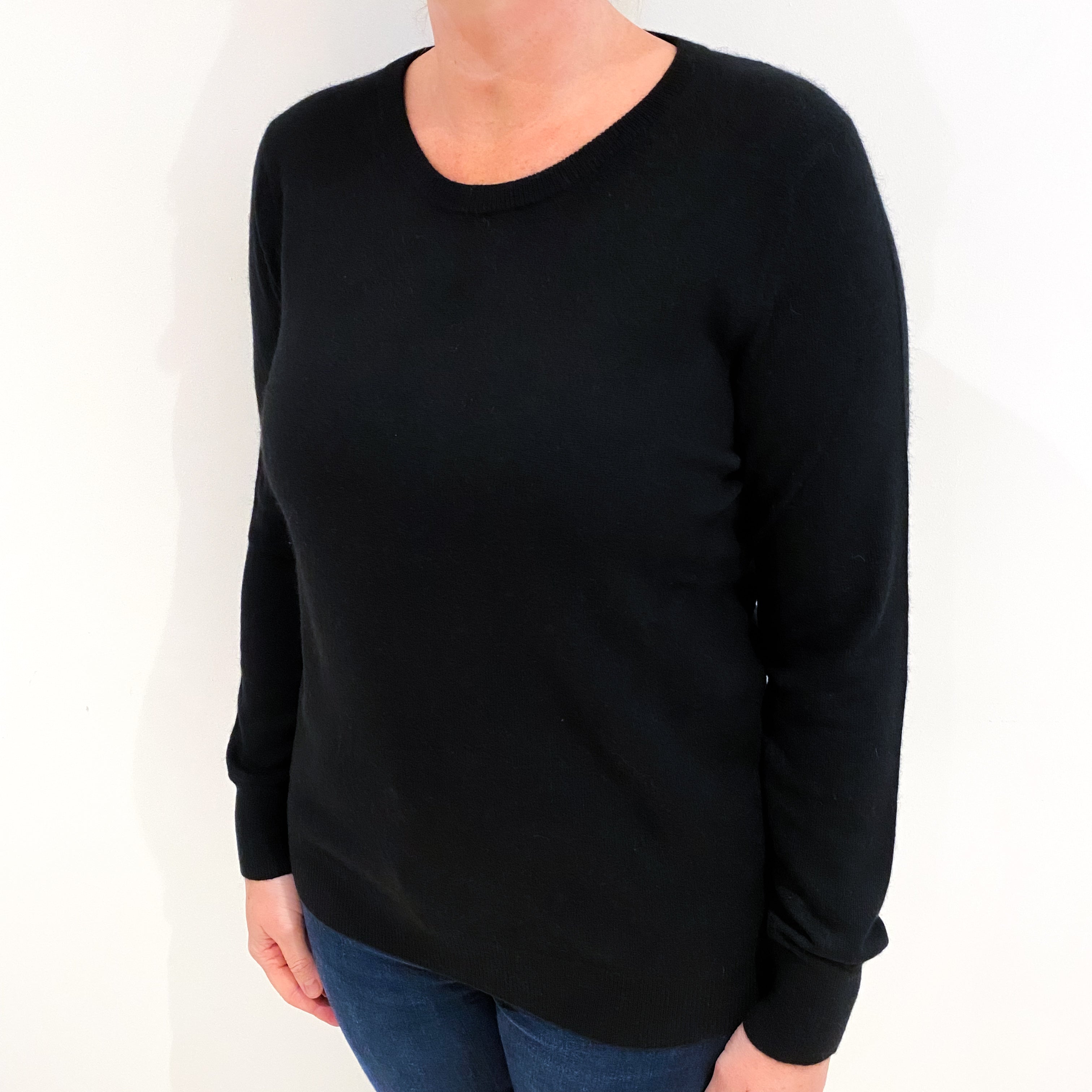 Black Cashmere Crew Neck Jumper Large