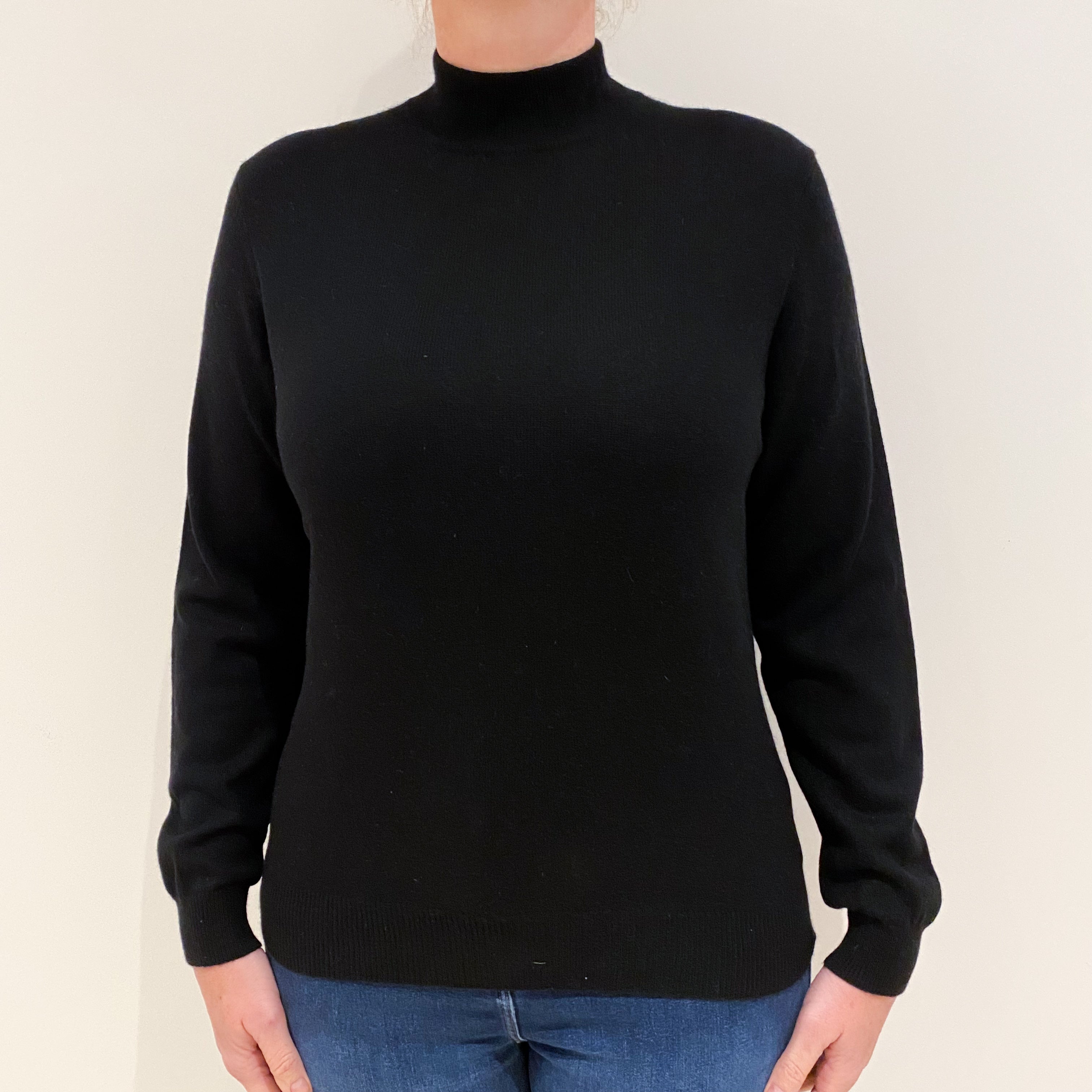Black Cashmere Turtle Neck Jumper Large