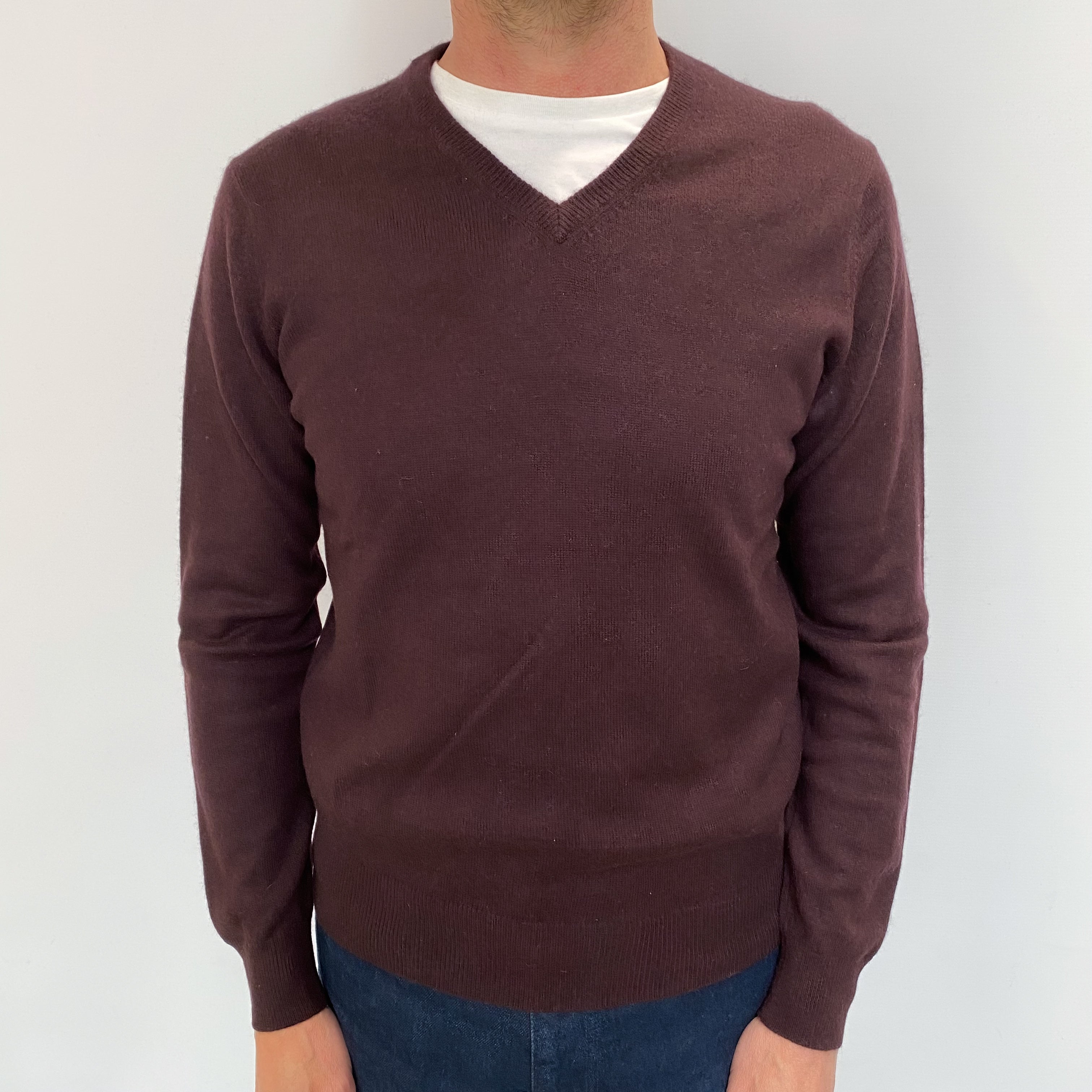 Men's Aubergine Brown Cashmere V Neck Jumper Small