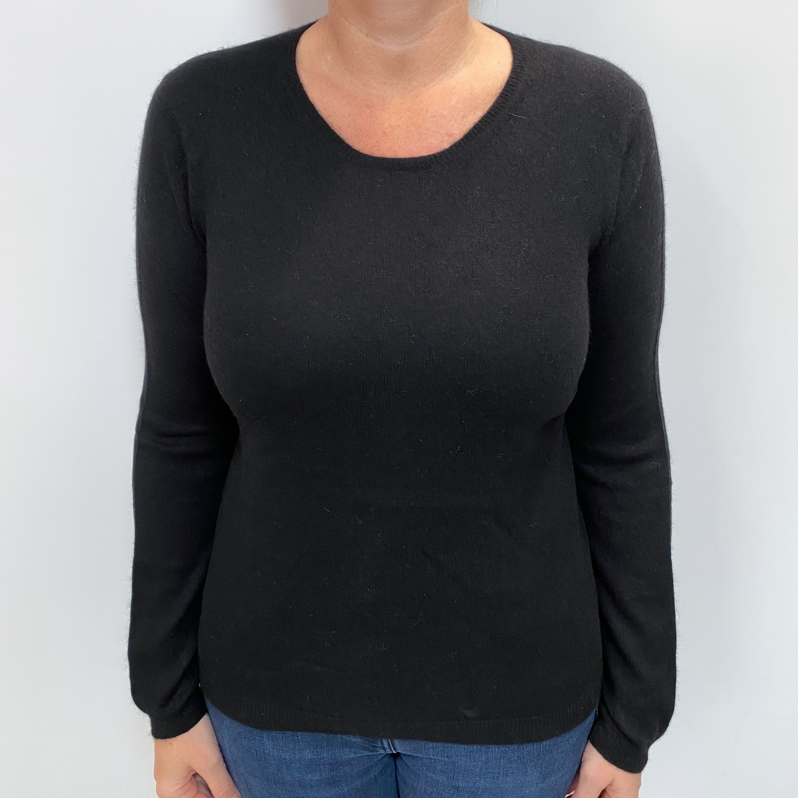 Neiman Marcus Black Cashmere Crew Neck Jumper Large