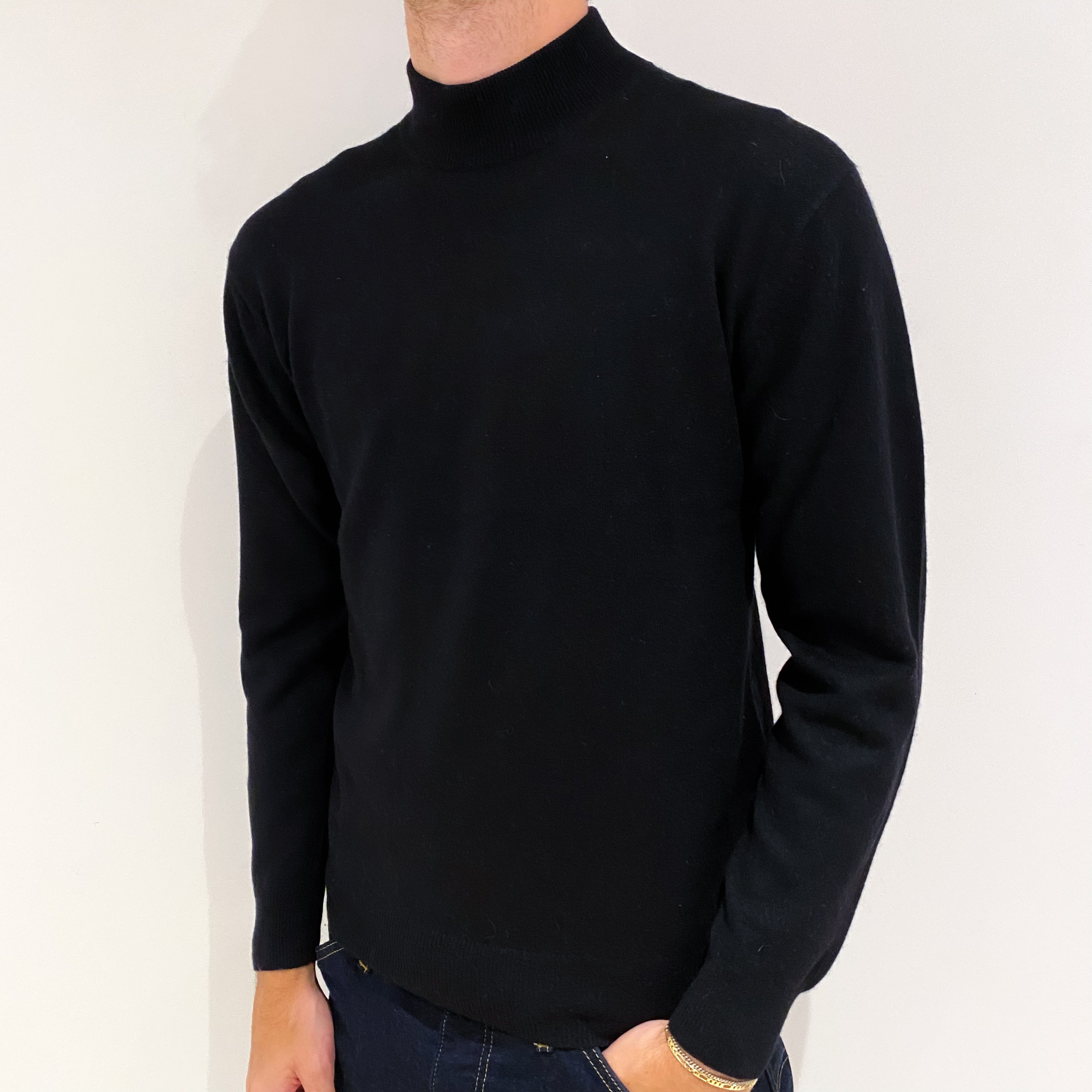 Men's Black Cashmere Turtle Neck Jumper Medium