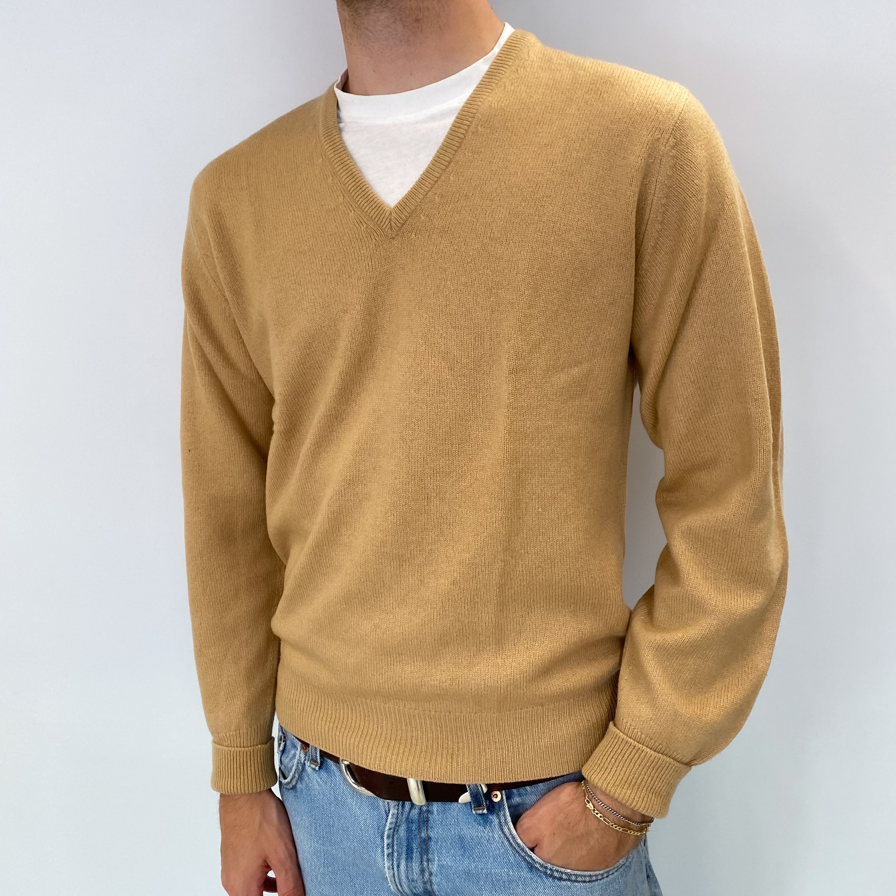 Men's Vintage Scottish Caramel Brown Cashmere V Neck Jumper Medium