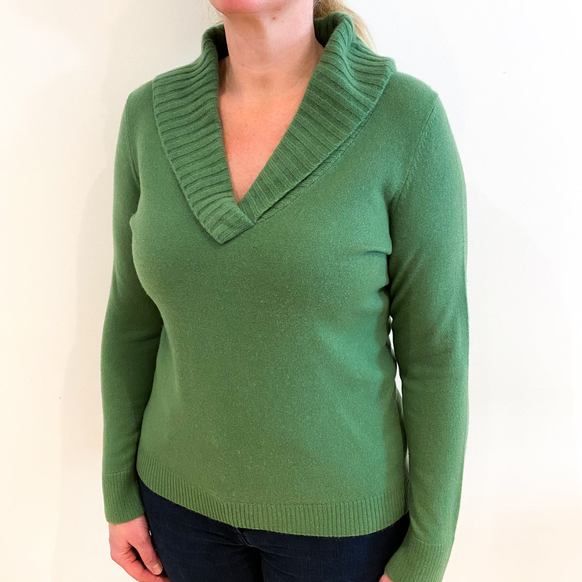 Fern Green Cashmere Shawl Collar V Neck Jumper Large