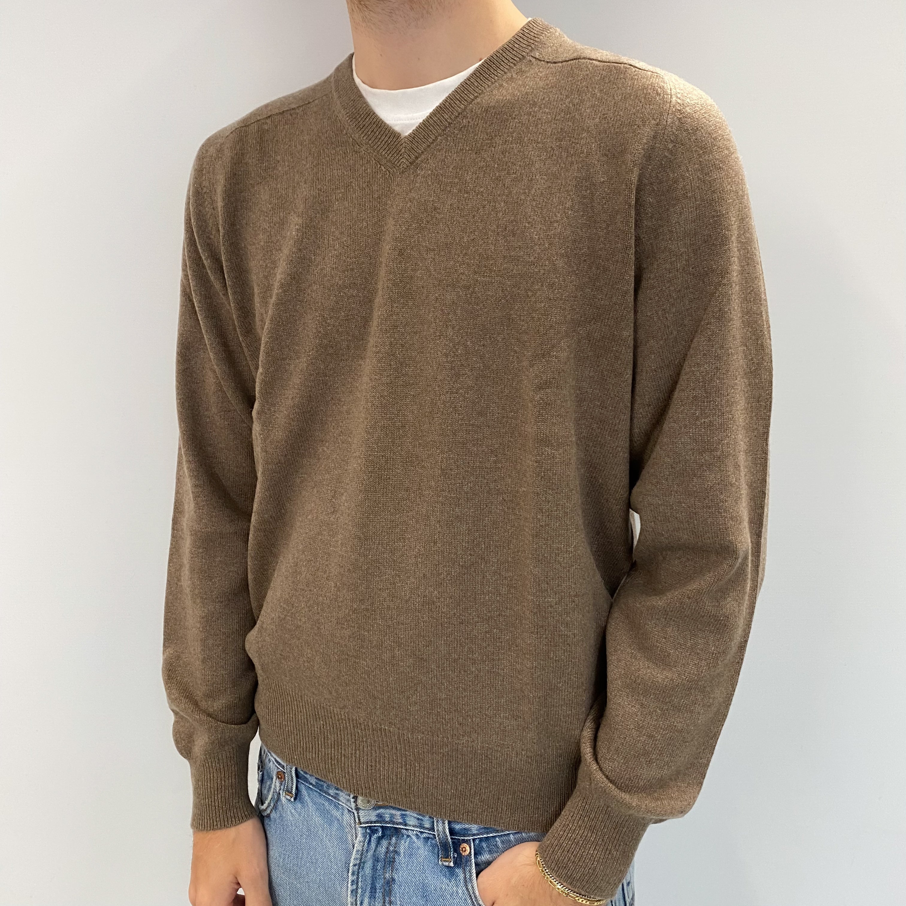 Men's Mocha Brown Cashmere V Neck Jumper Large