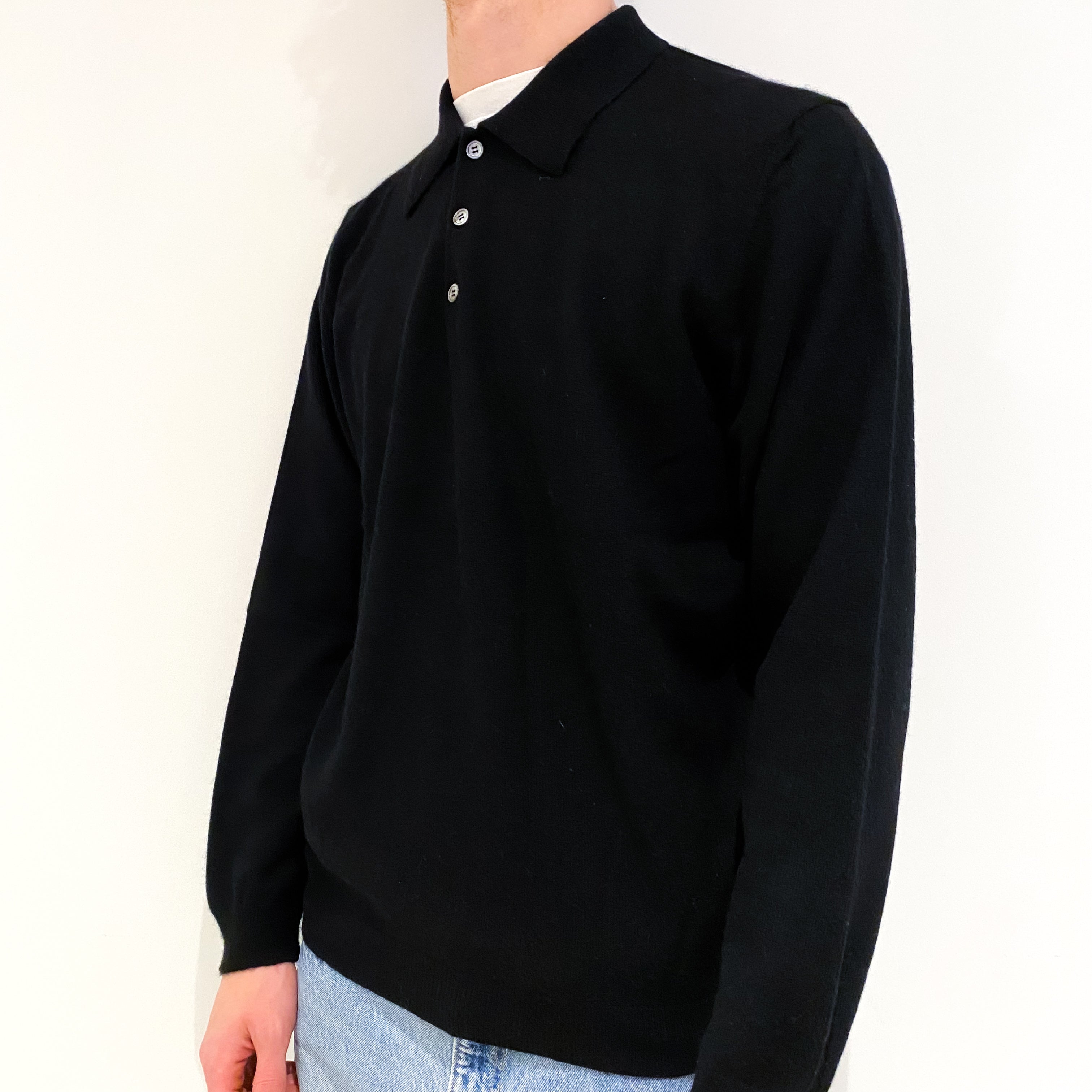 Men's Black Cashmere Collared 1/4 Button Jumper Medium