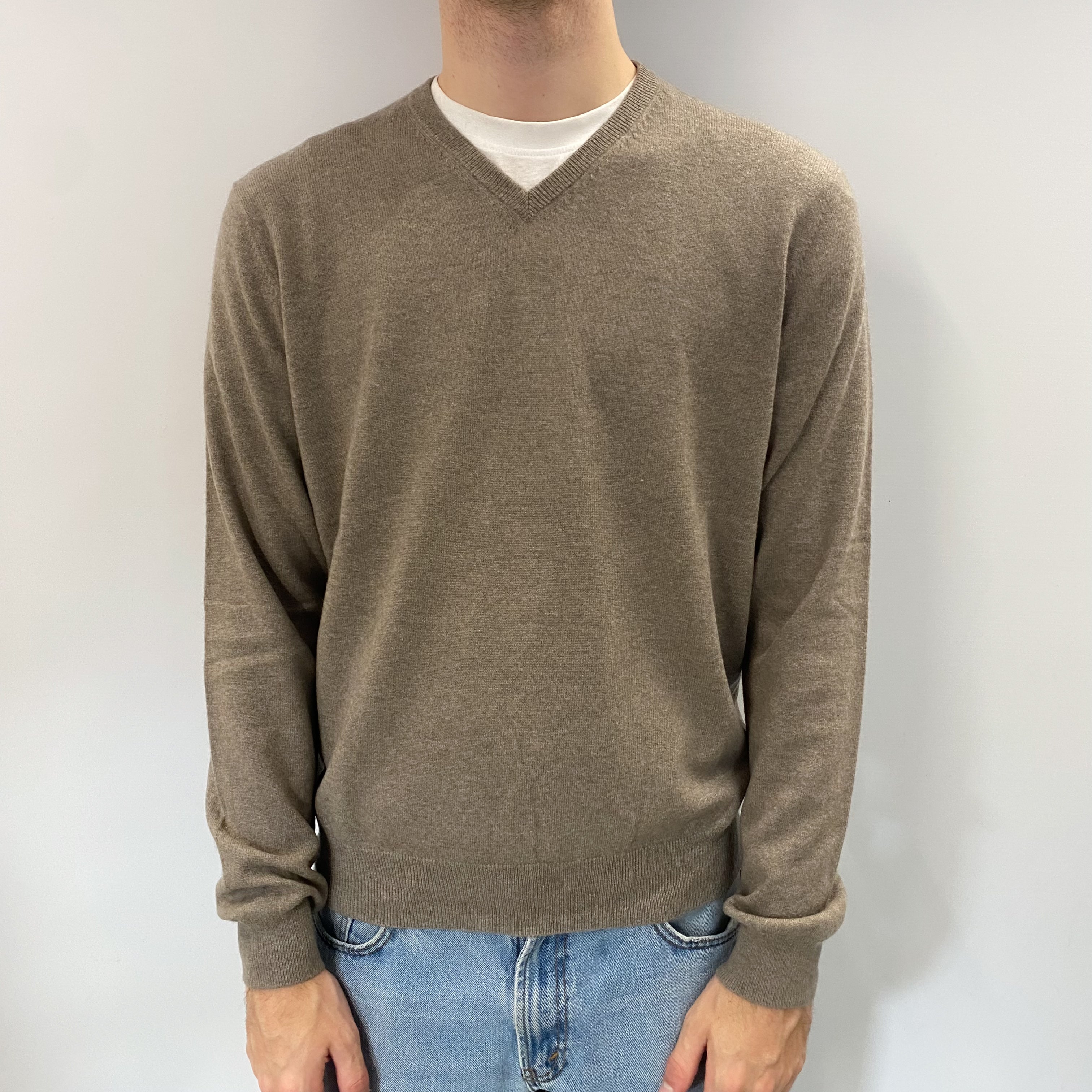 Men's Mink Brown Cashmere V Neck Jumper Medium