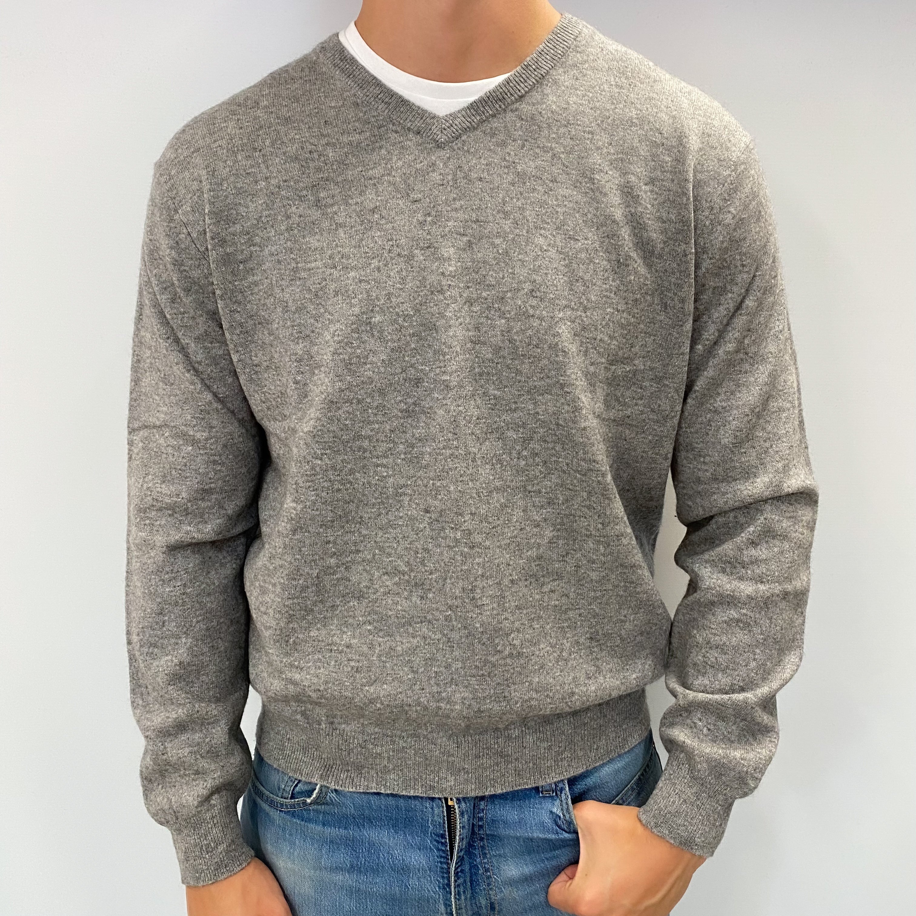Men's Smoke Grey Cashmere V Neck Jumper XL