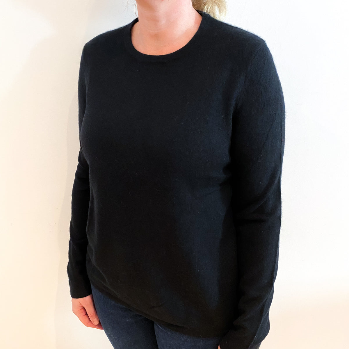 Black Cashmere Crew Neck Jumper Large