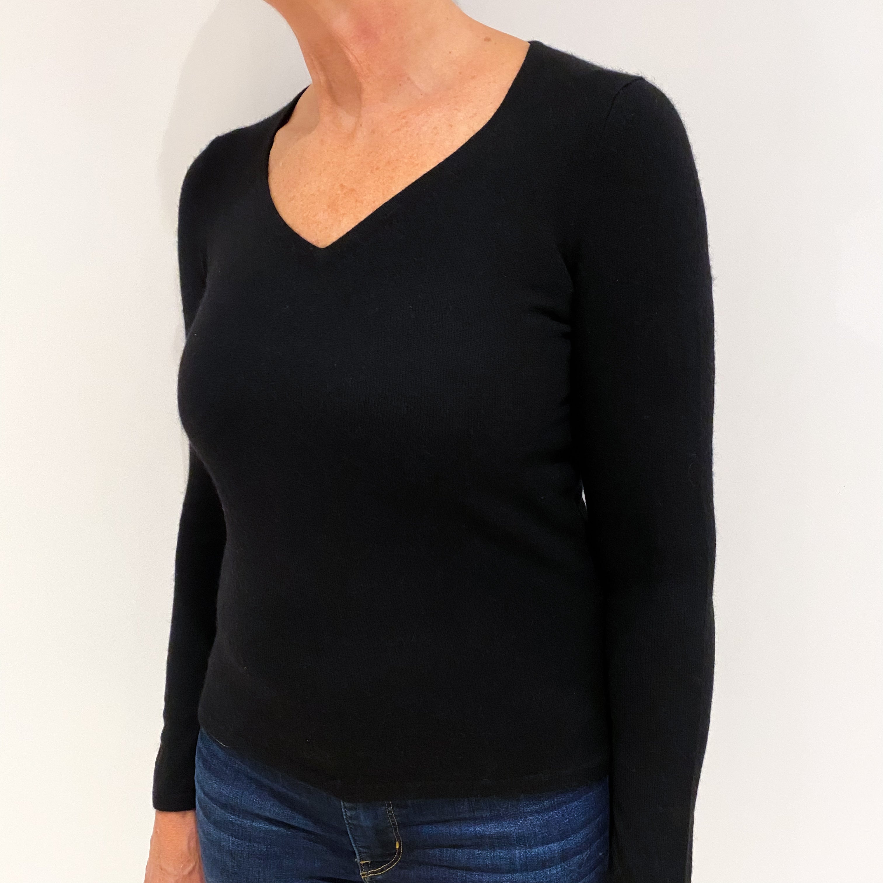 Black Cashmere V Neck Jumper Medium