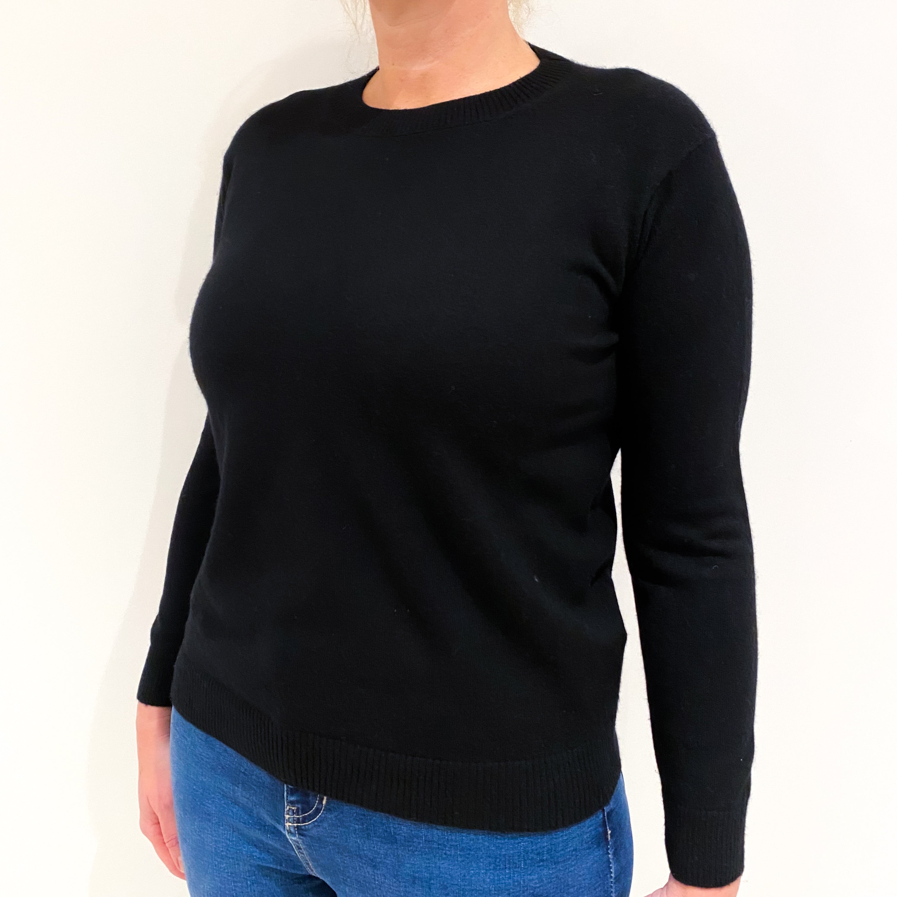 Italian Black Cashmere Crew Neck Jumper Large