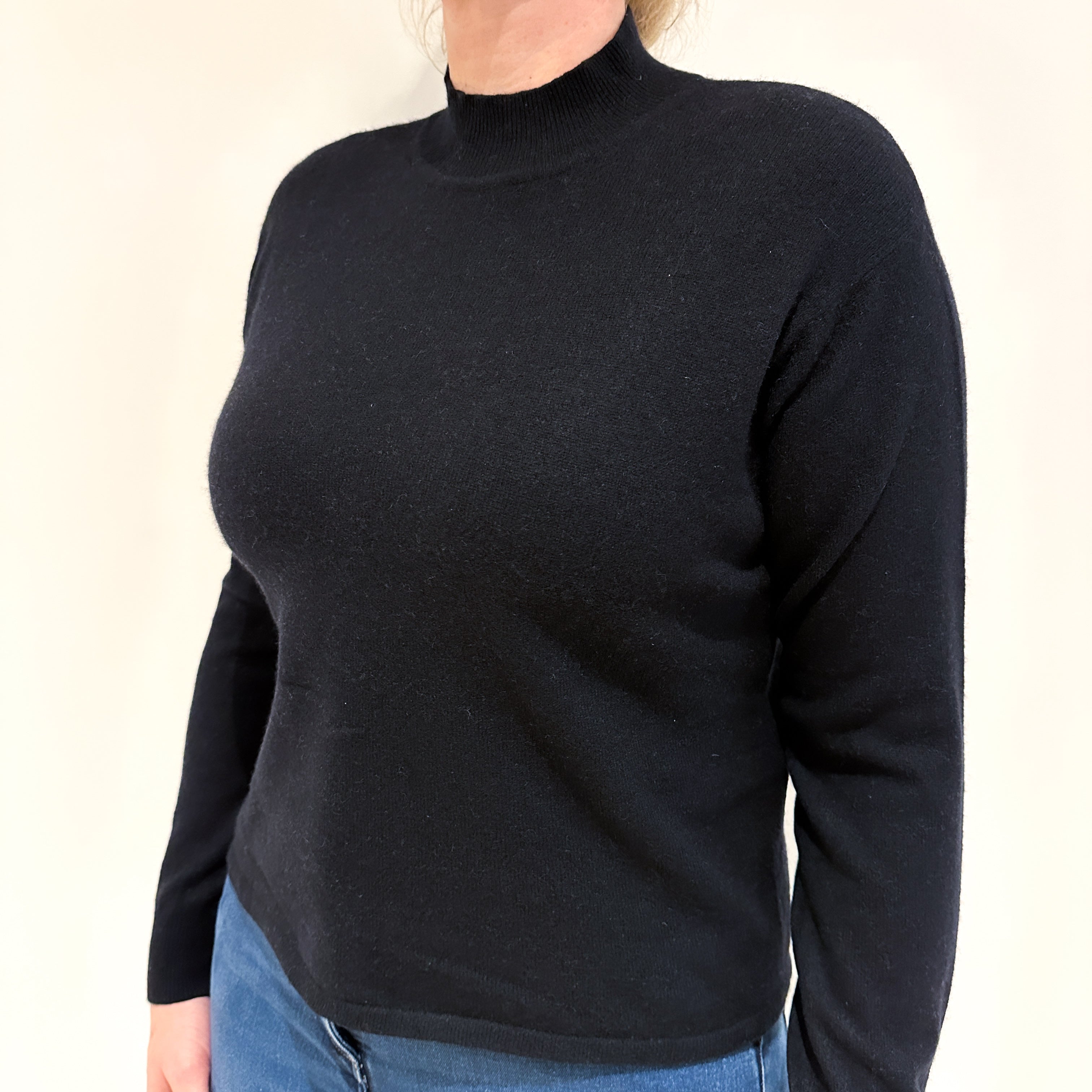 Black Cashmere Turtle Neck Jumper Large