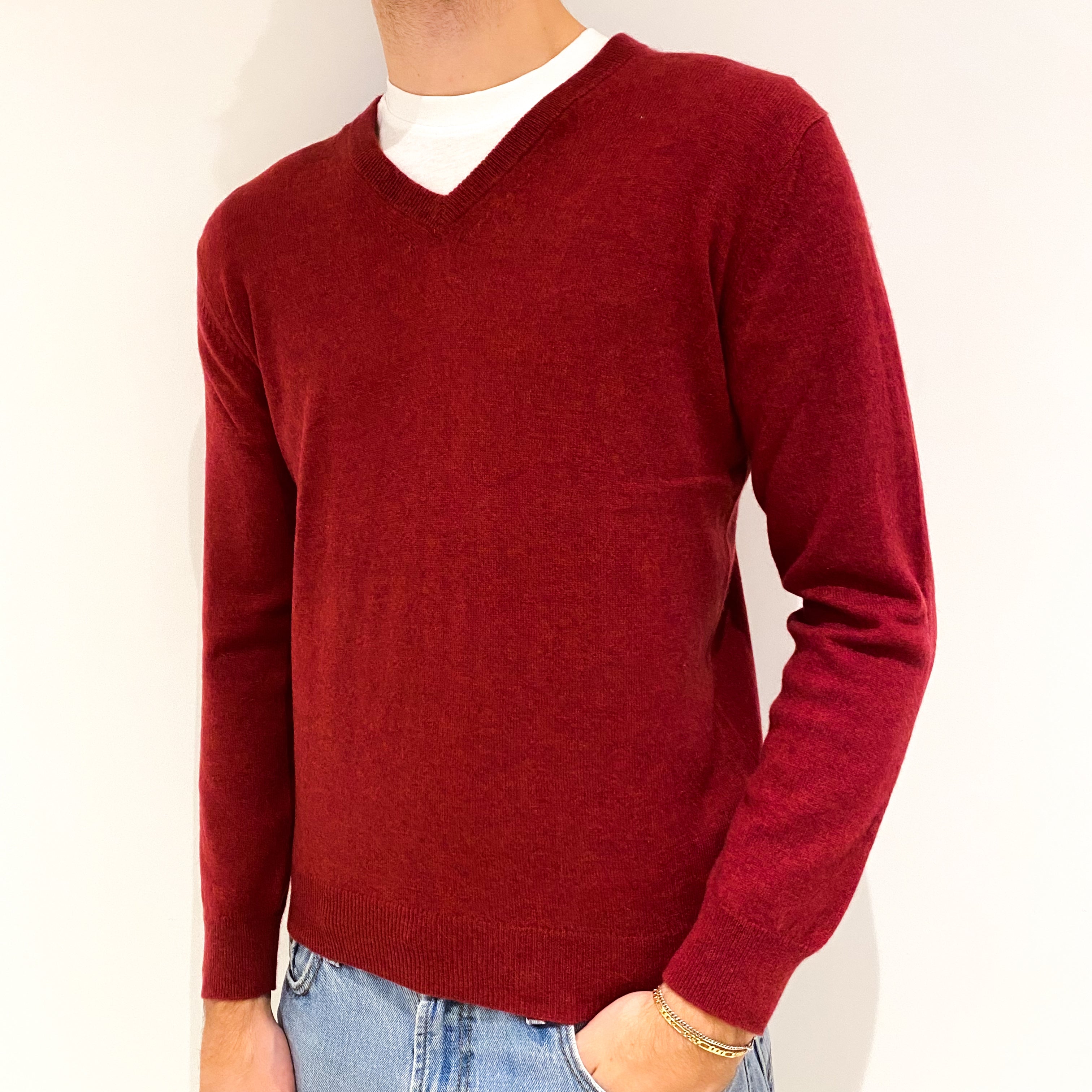 Men's Paprika Red Cashmere V-Neck Jumper Medium