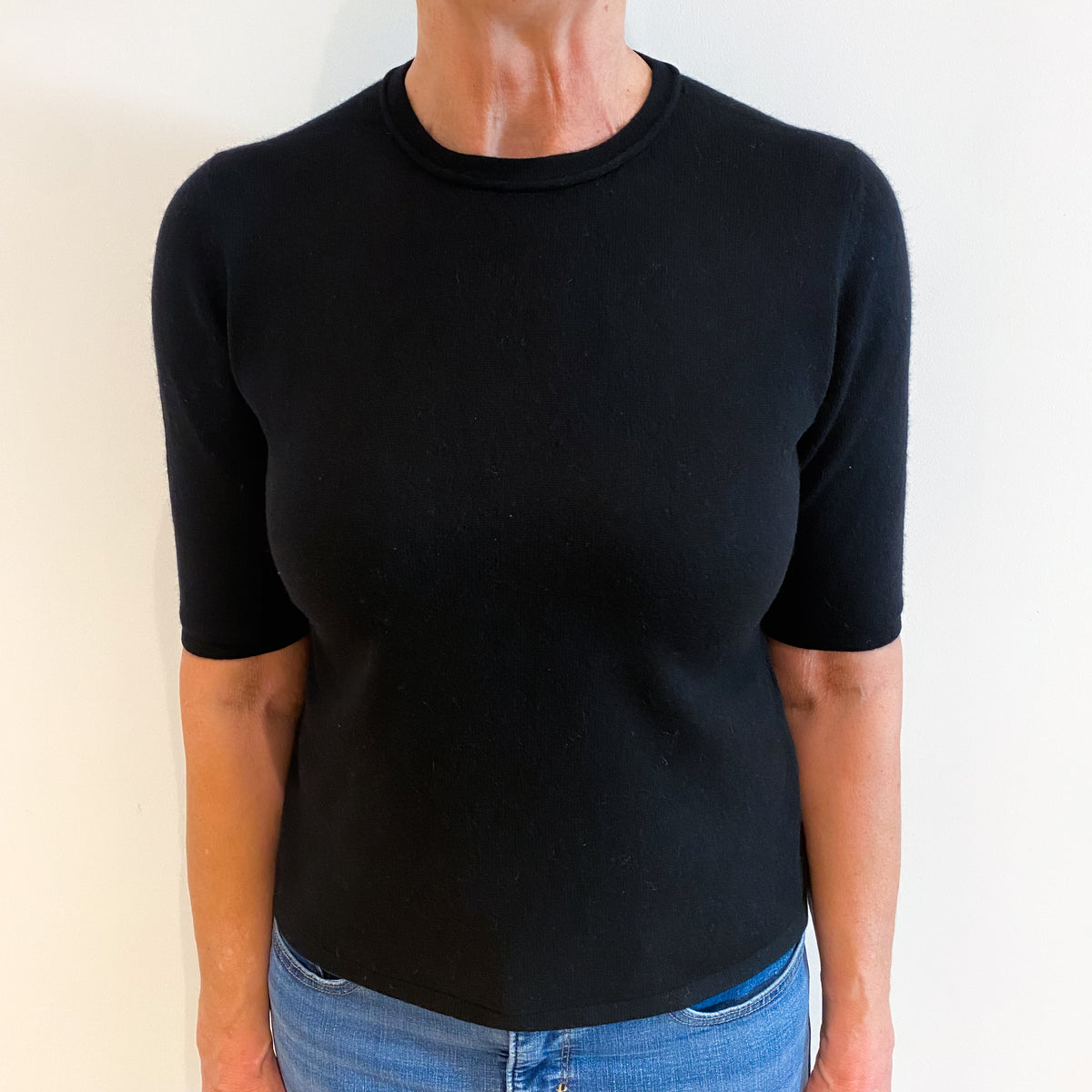 Black Cashmere Short Sleeved Crew Neck Jumper Medium