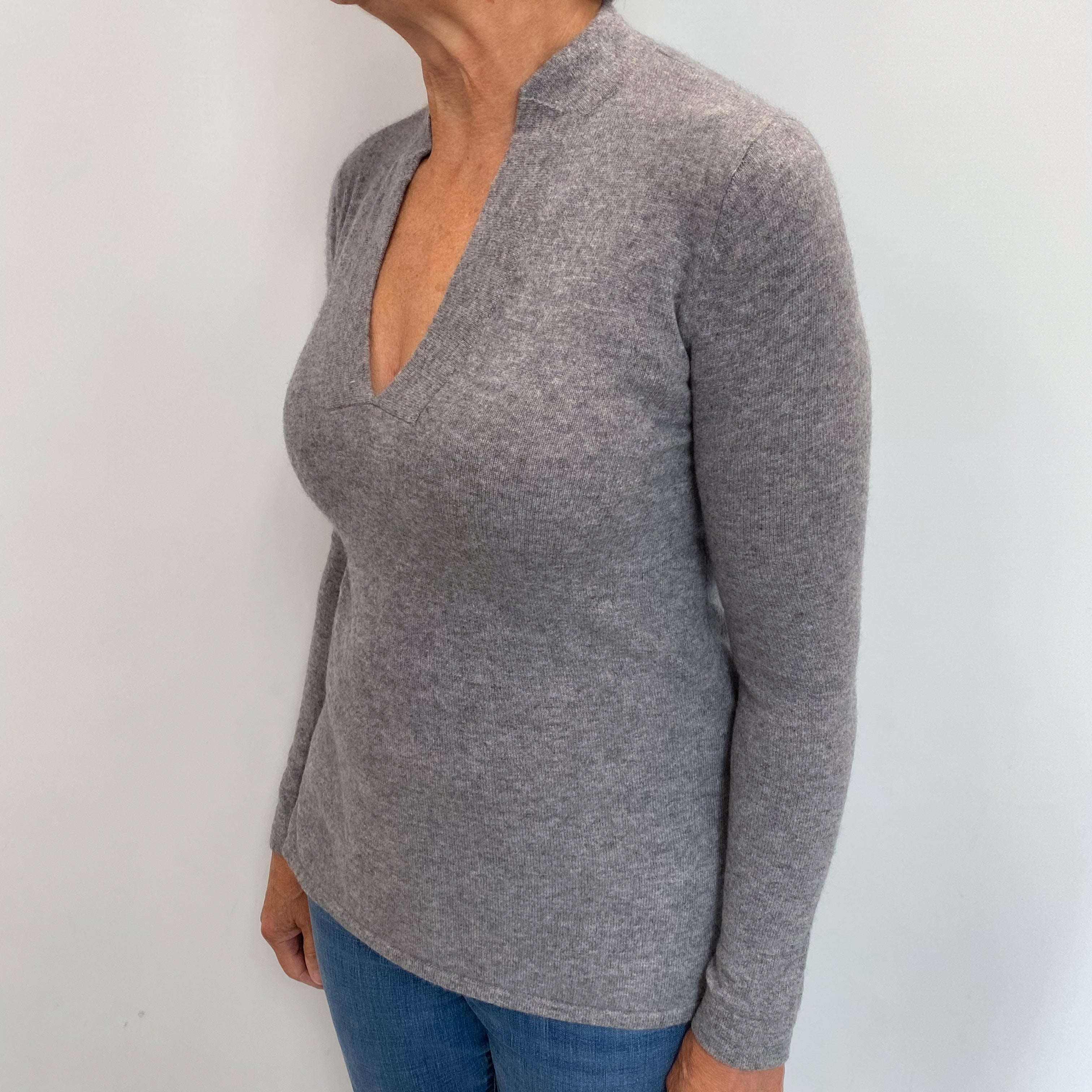 Ellie Kai Smoke Grey Cashmere V Neck Jumper Medium