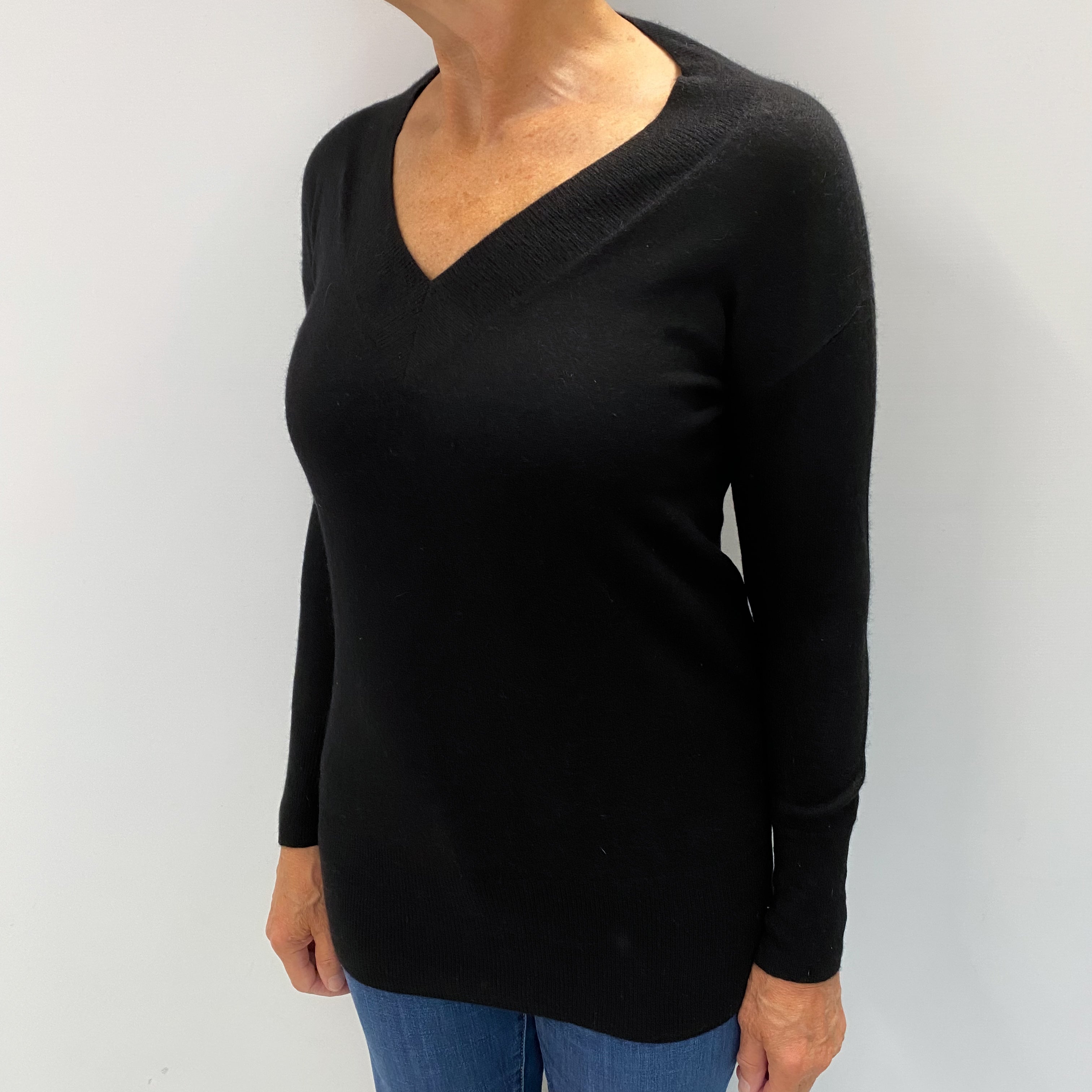 Black Cashmere V Neck Jumper Medium