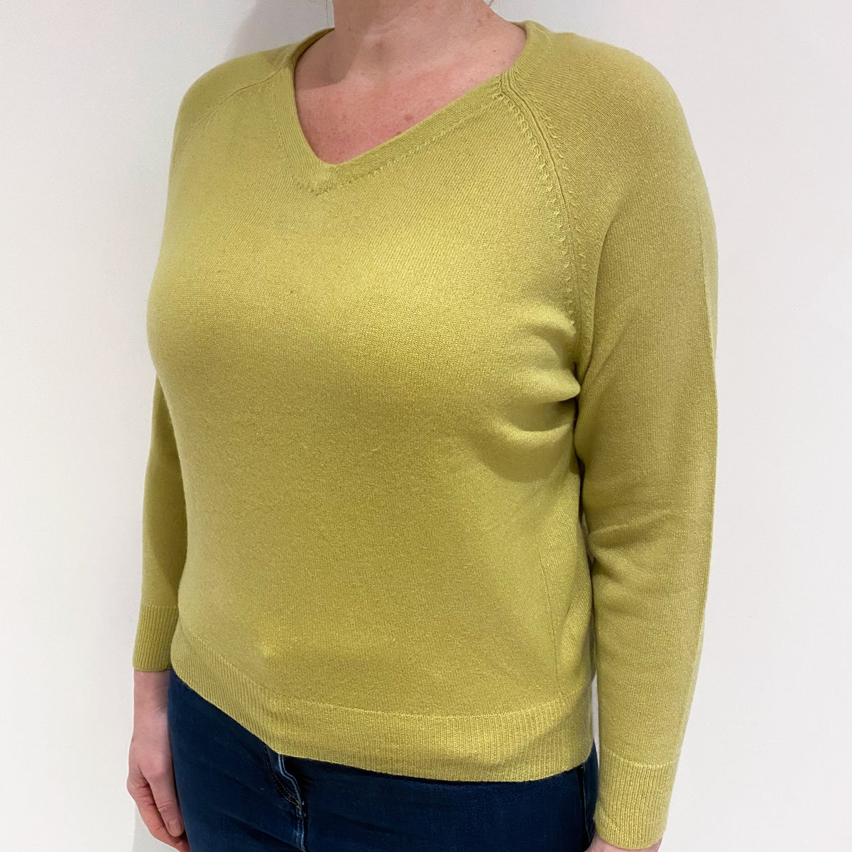 Avocado Green Cashmere V Neck Jumper Large