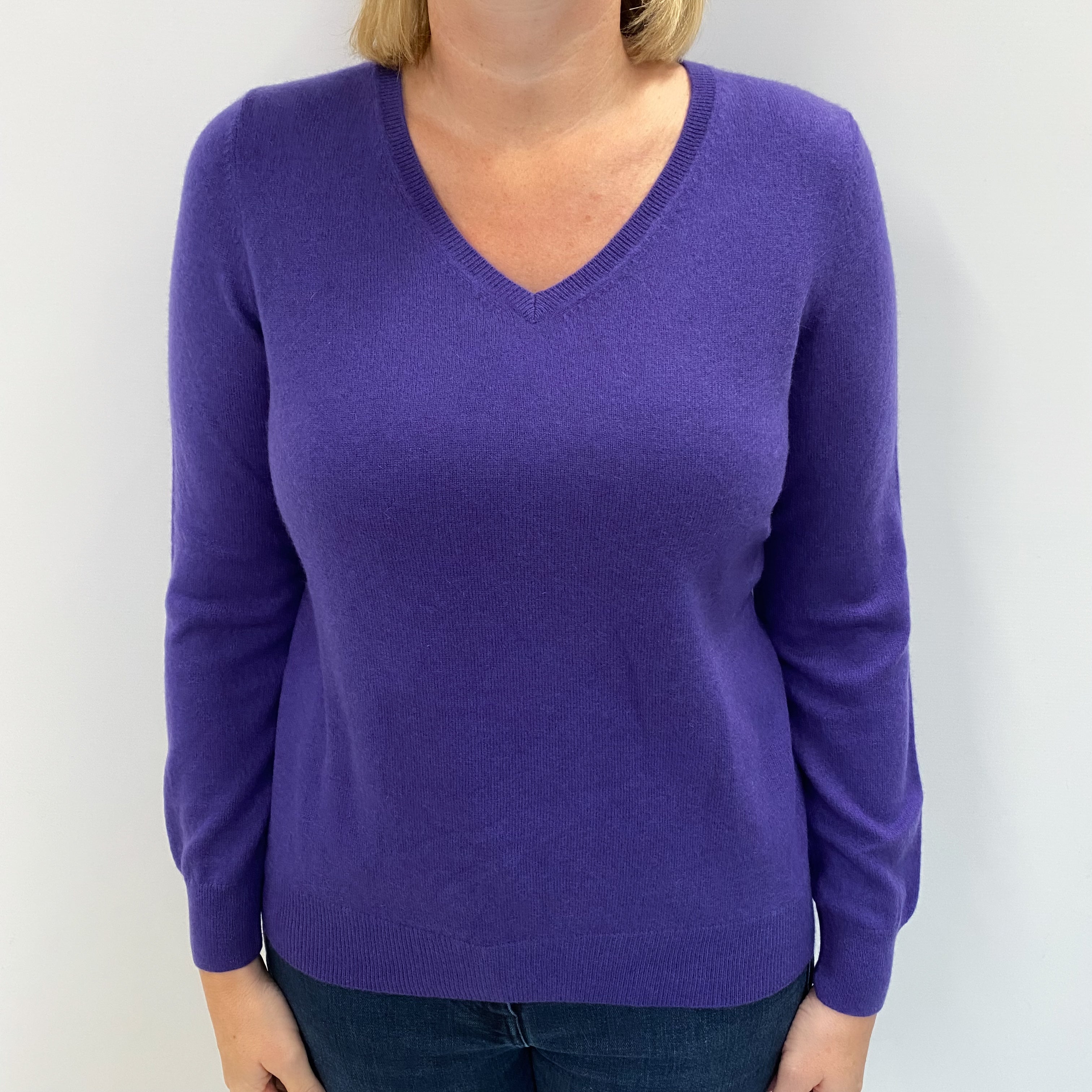 Pansy Purple Cashmere V Neck Jumper Large