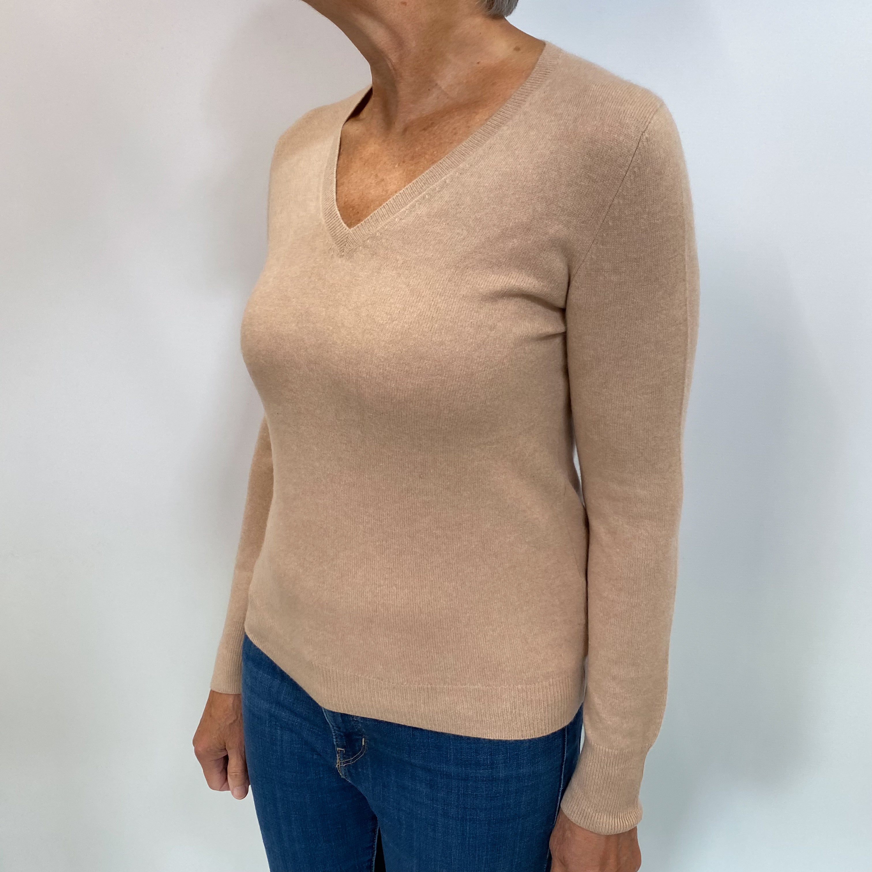 Fudge Brown Cashmere V Neck Jumper Medium