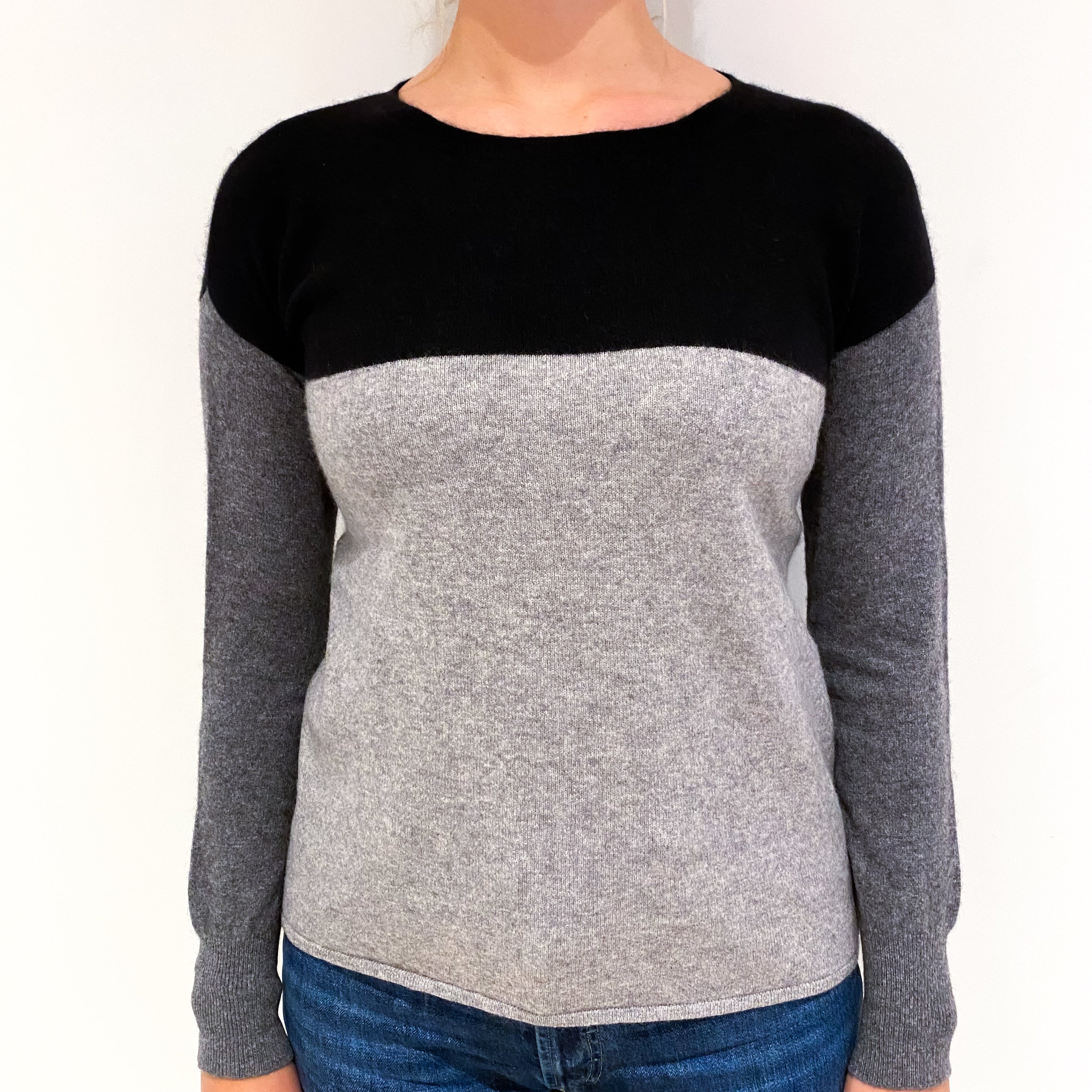 Grey and Black Cashmere Crew Neck Jumper Small