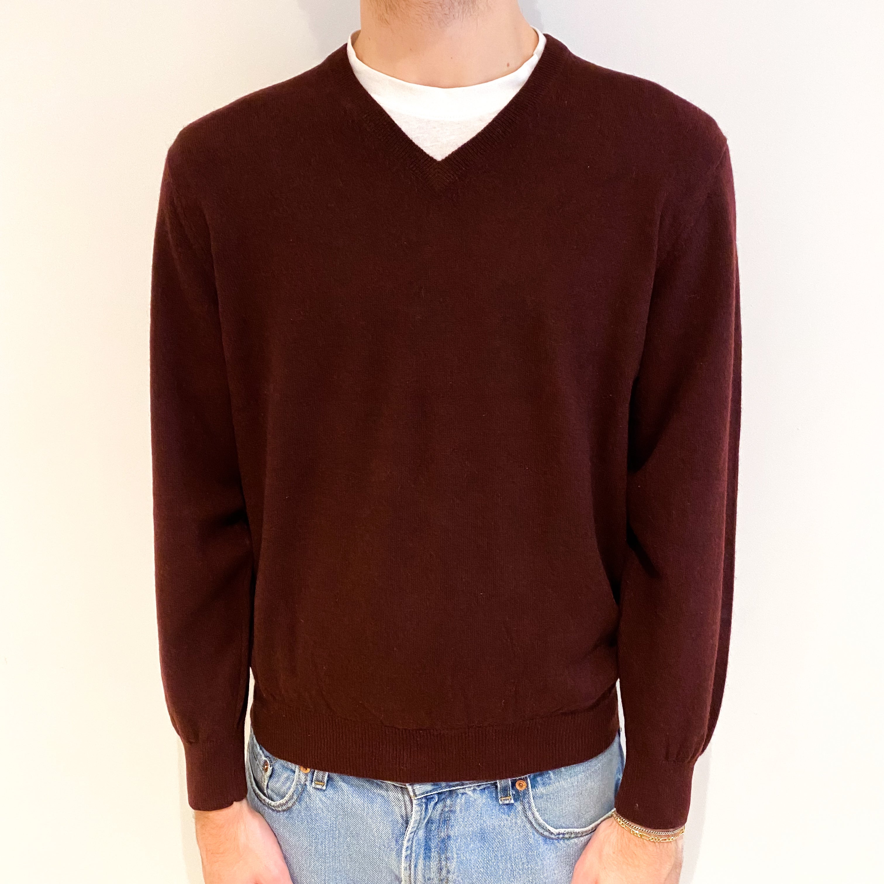 Men's Deep Burgundy Red Cashmere V Neck Jumper Large