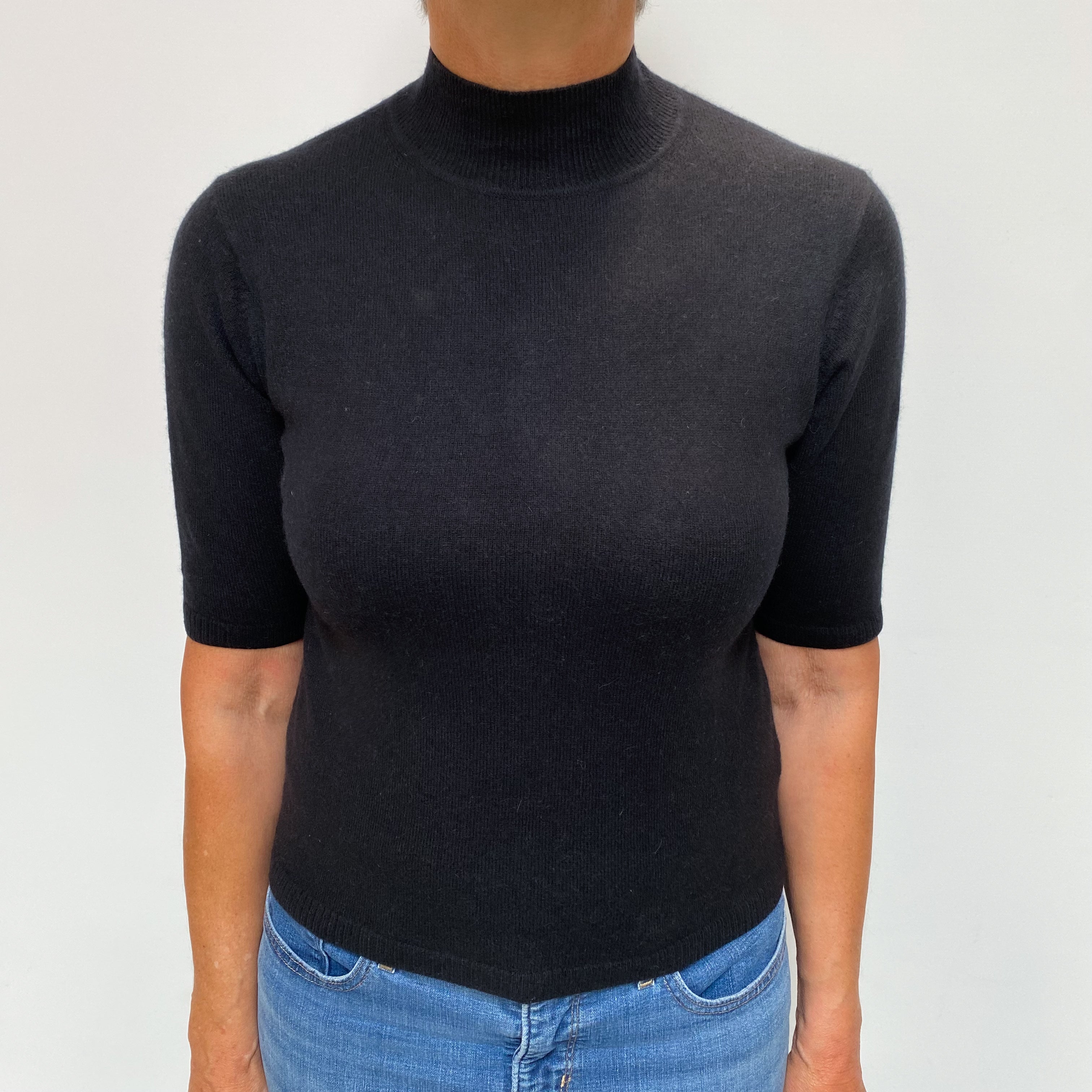 Black Cashmere Turtle Neck Short Sleeved Jumper Medium