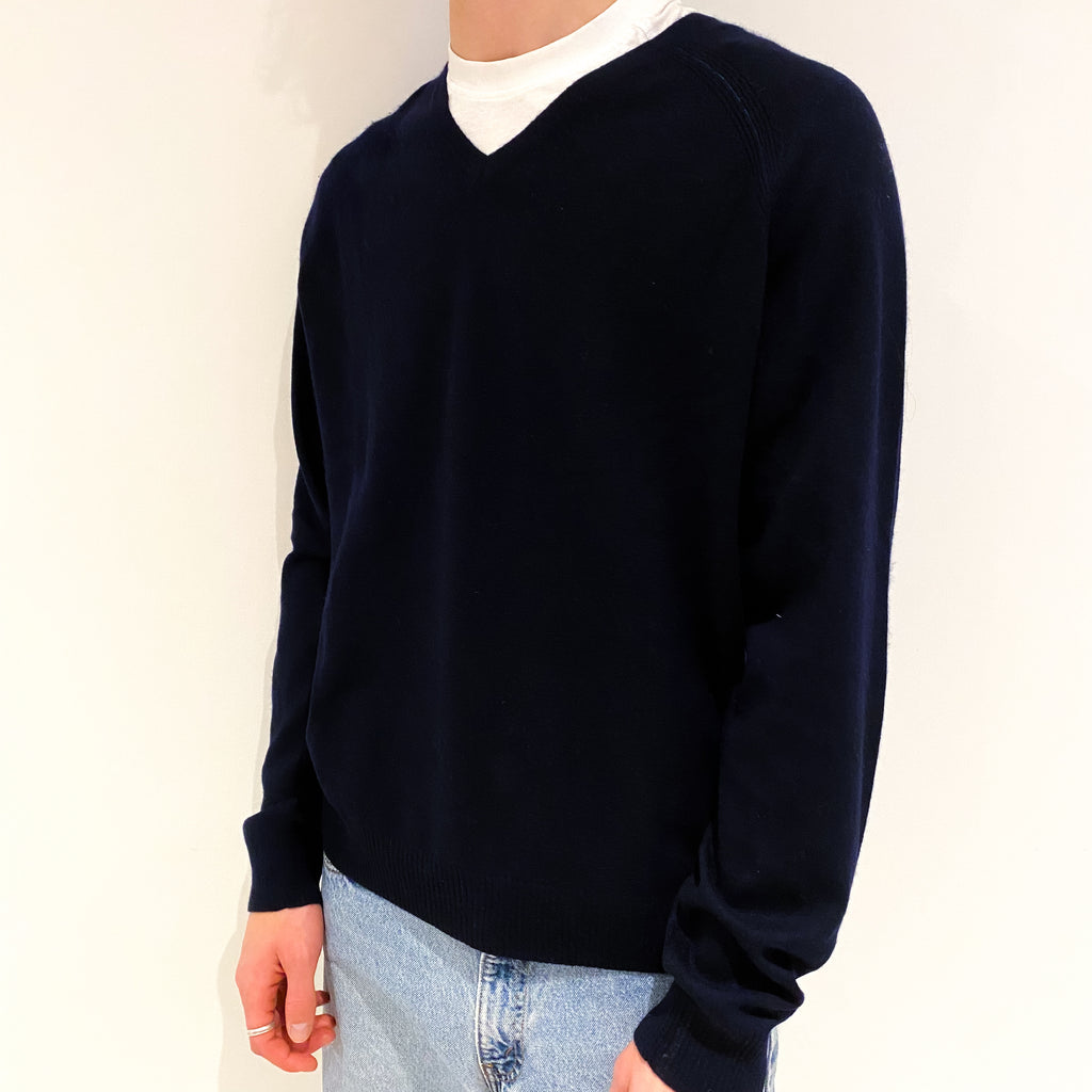 Men's Navy Blue Cashmere V-Neck Jumper Large