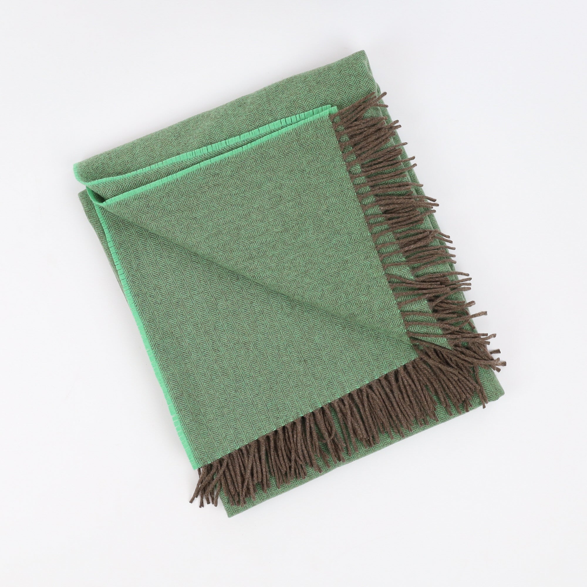Brand New English Bright Peppermint and Mocha Herringbone Luxury Woven Cashmere Blanket