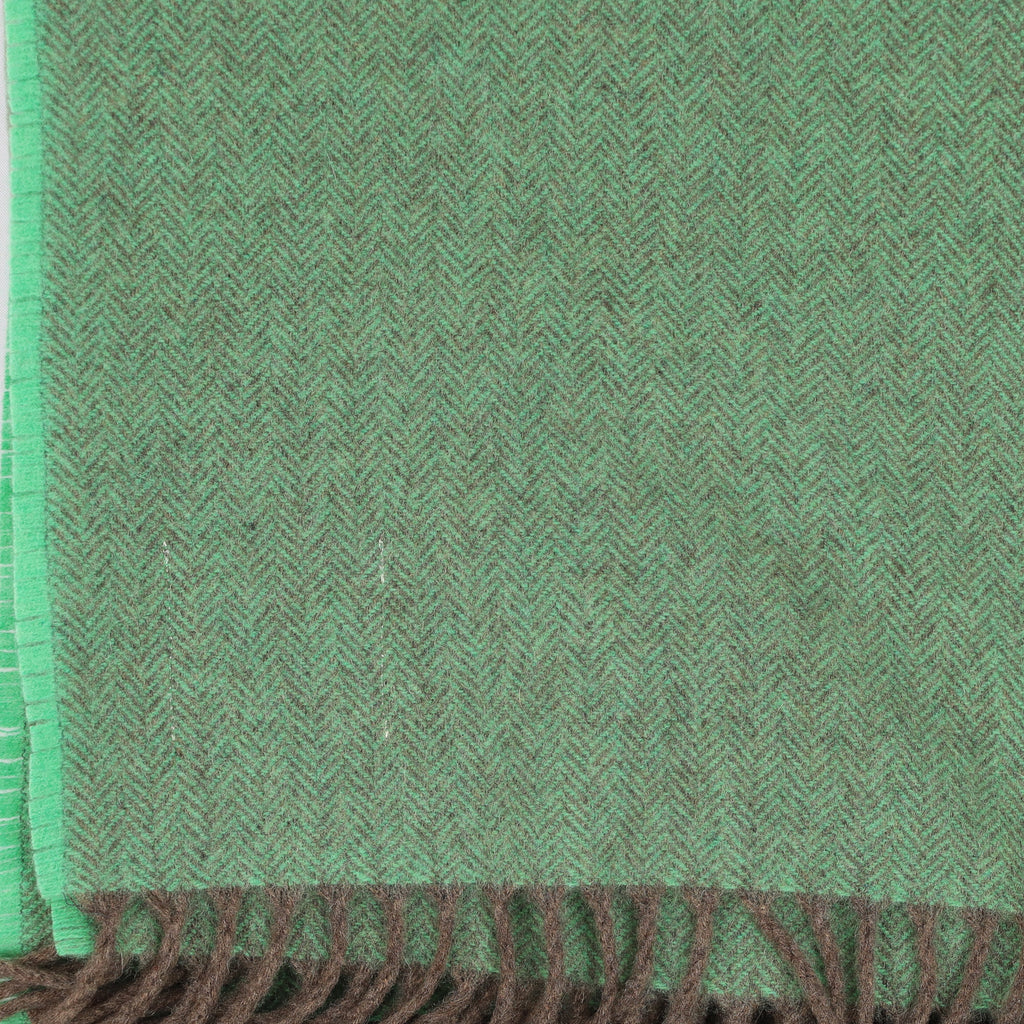 Brand New English Bright Peppermint and Mocha Herringbone Luxury Woven Cashmere Blanket