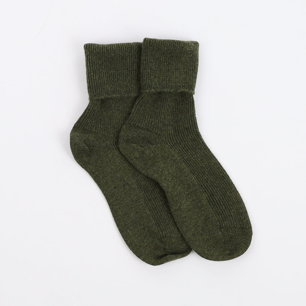 Brand New Scottish Army Green Ladies Cashmere Every Day Socks