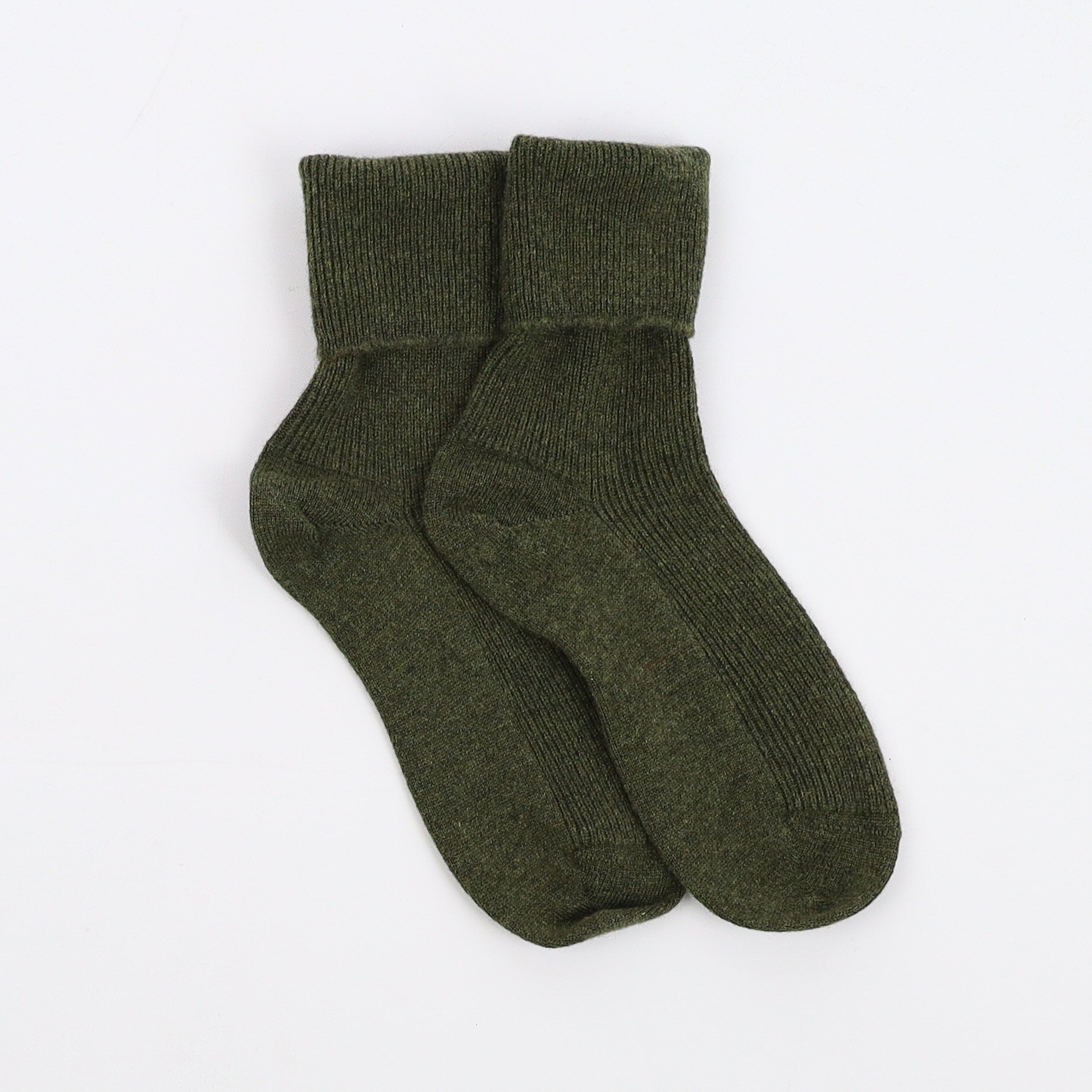 Brand New Scottish Army Green Ladies Cashmere Every Day Socks