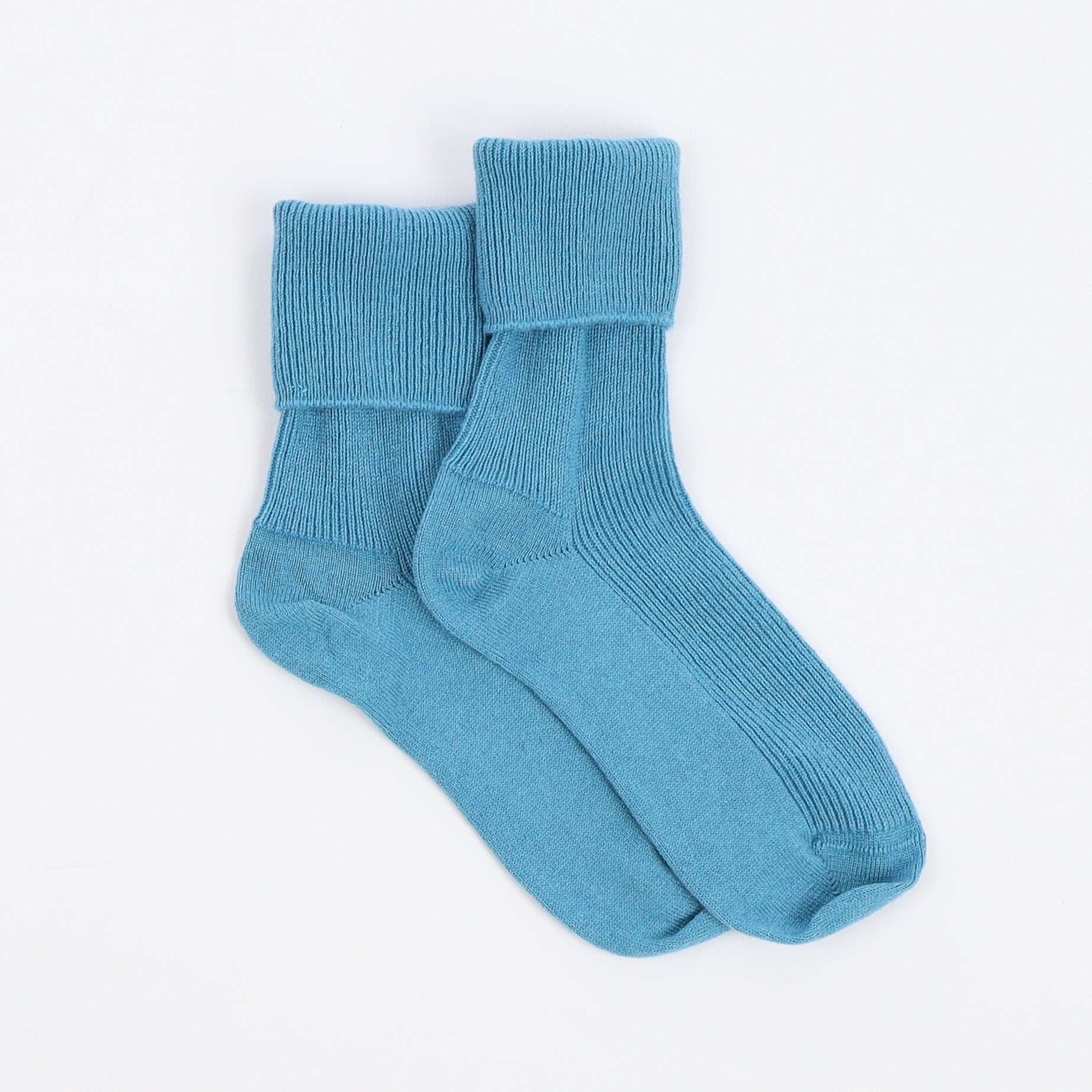 Brand New Scottish Aqua Blue Ladies Cashmere Every Day Socks