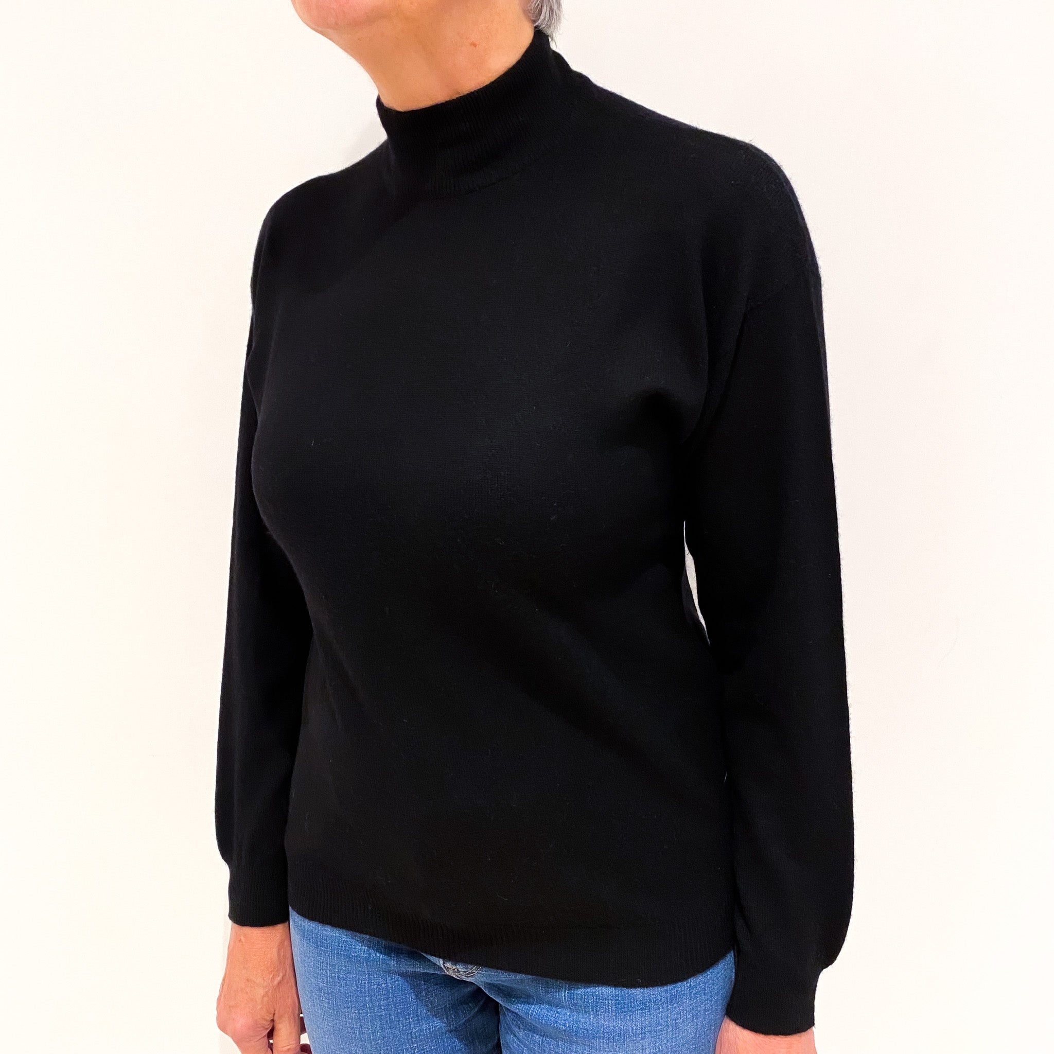 Black Cashmere Turtle Neck Jumper Medium