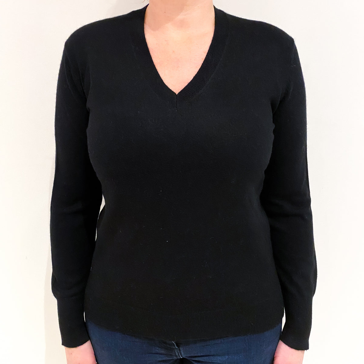 Black Cashmere V Neck Jumper Large