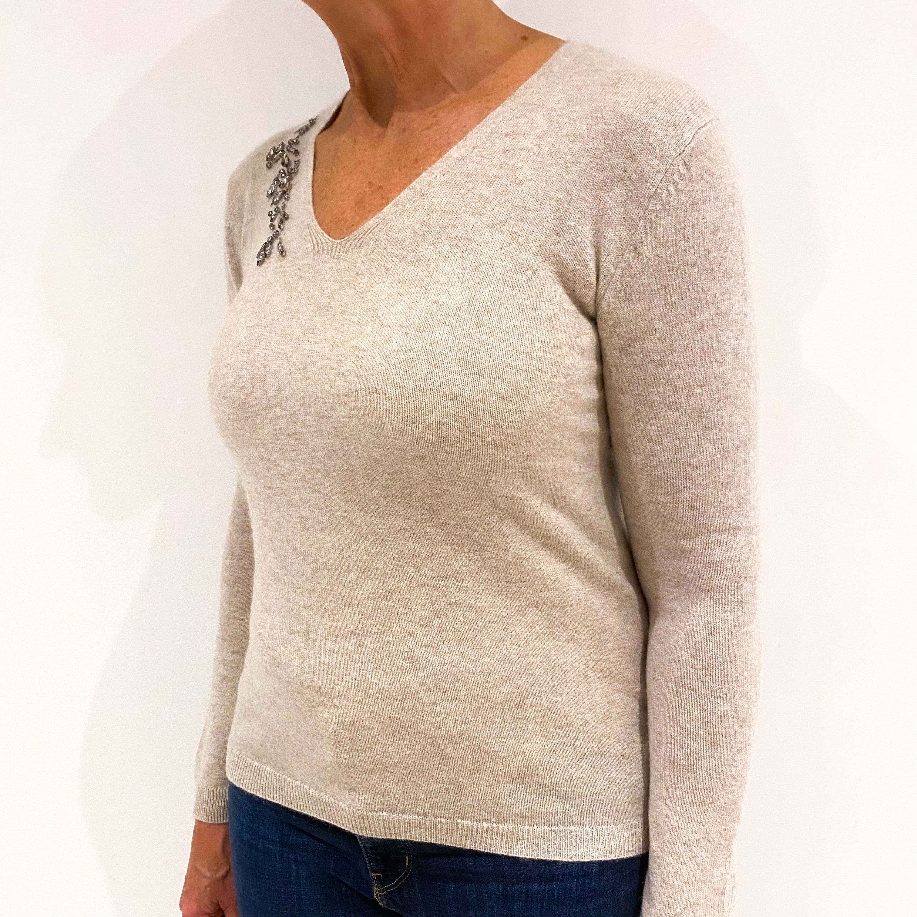 Fawn Beige Embellished Cashmere V-Neck Jumper Medium