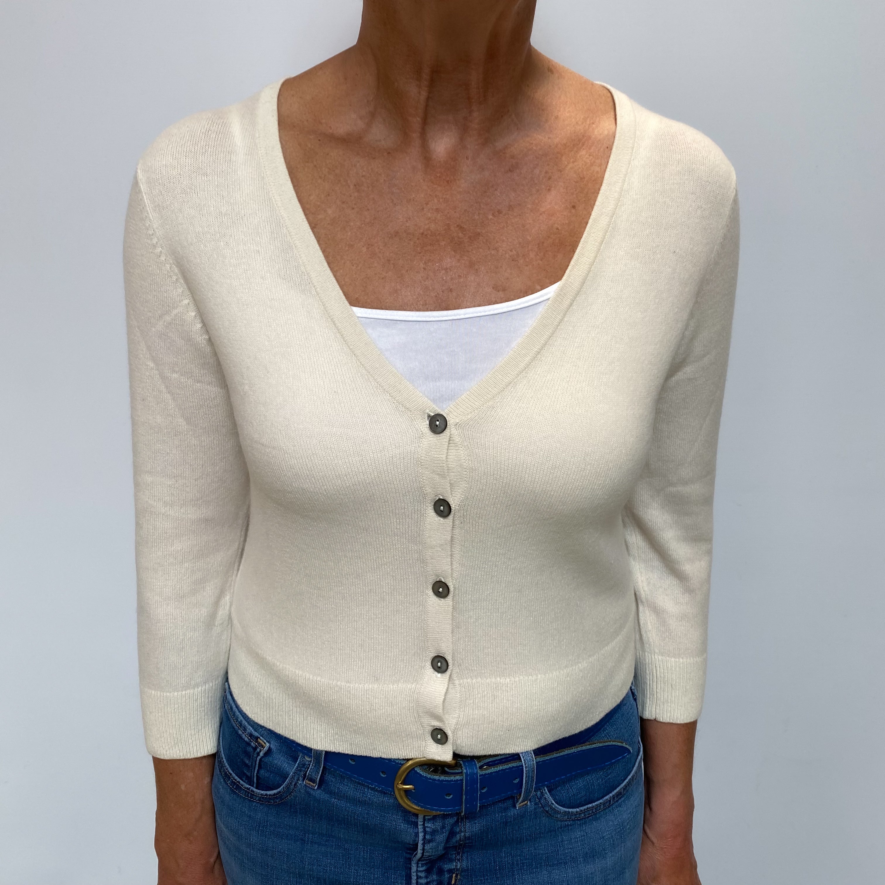 Honey Cream Cashmere Cropped V Neck Cardigan Medium