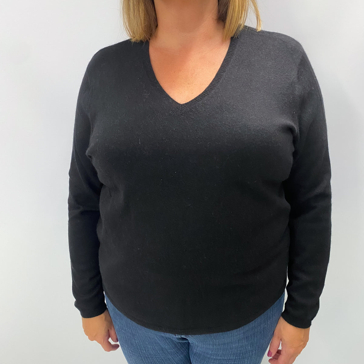 Black Cashmere V Neck Jumper Extra Large