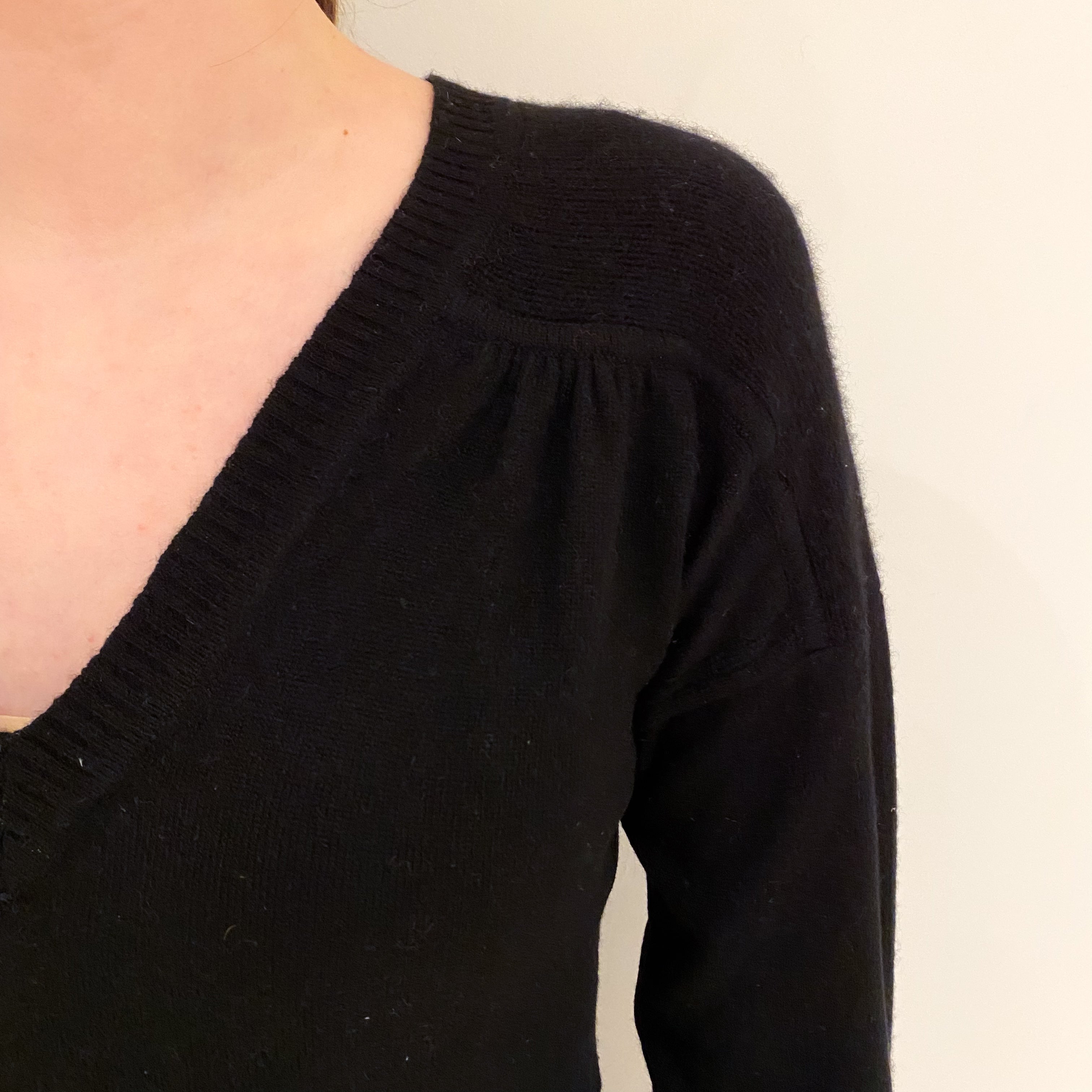 Diane Von Furstenberg Black Cashmere V Neck Jumper Extra Small