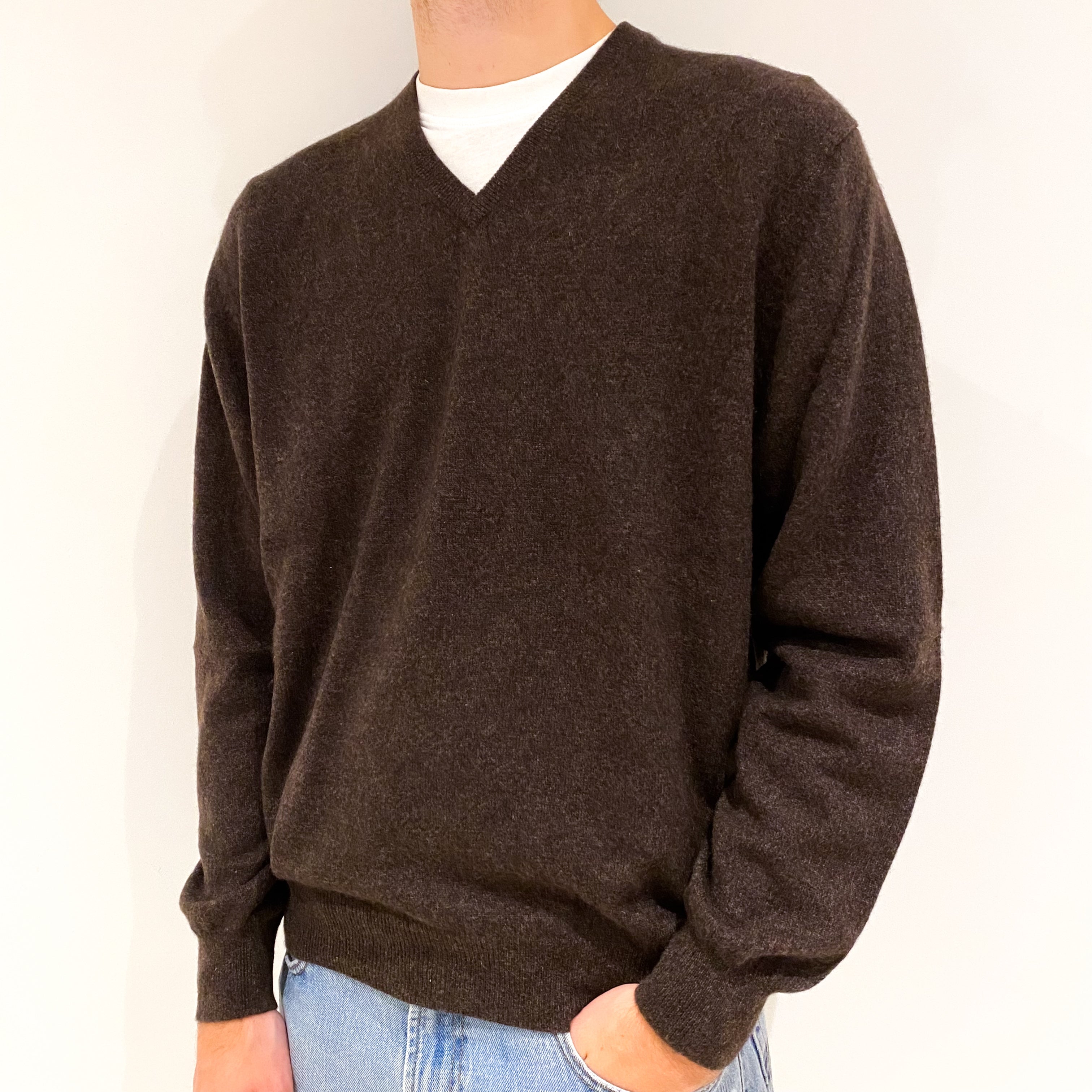 Men's Mole Brown Cashmere V-Neck Jumper Large