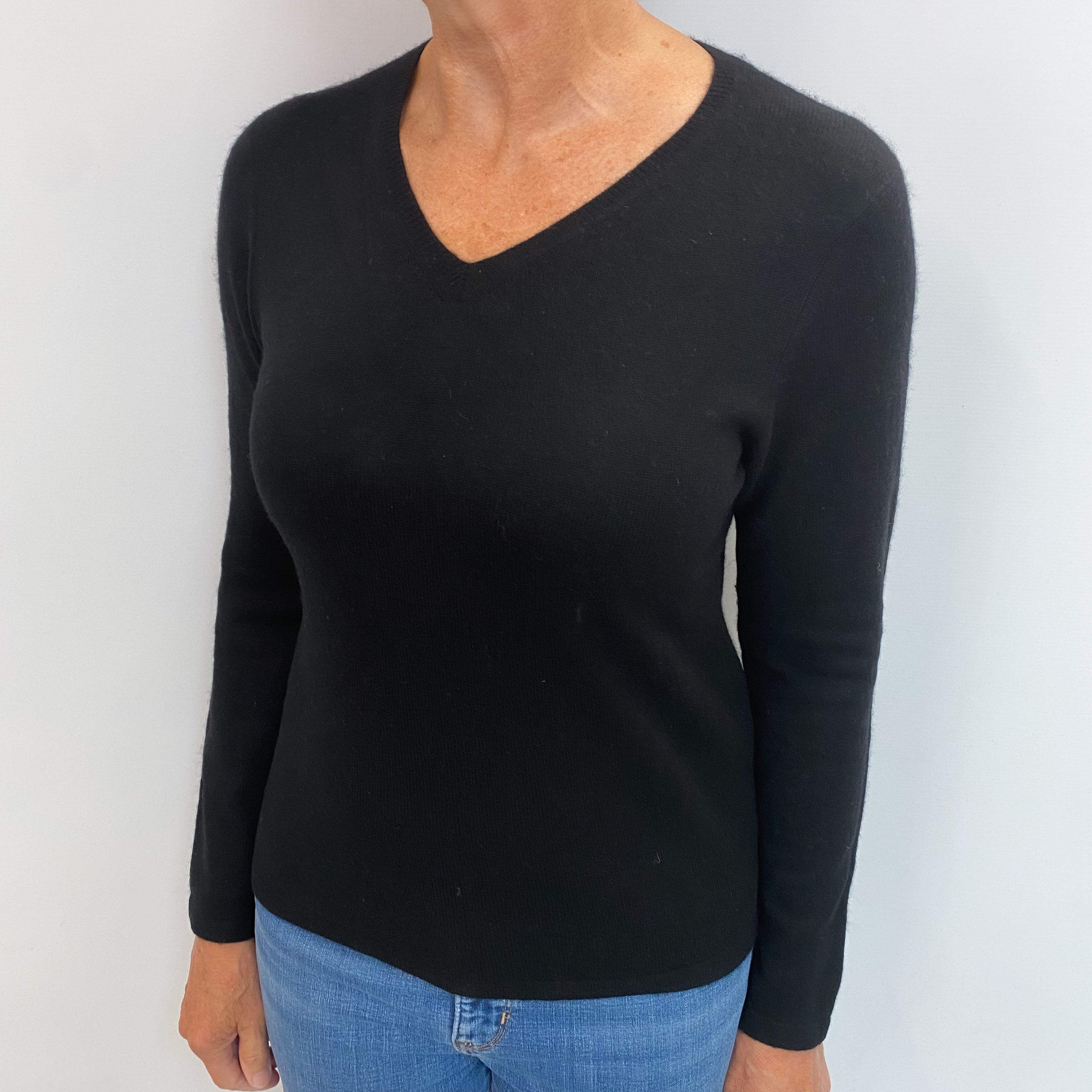 Black Cashmere V Neck Jumper Medium