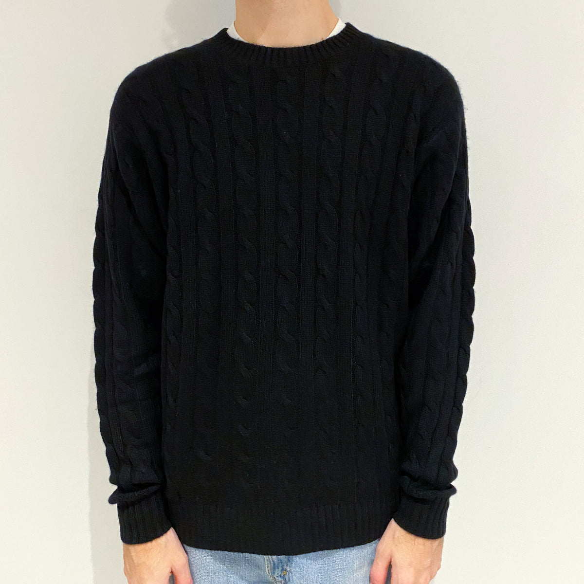 Men's Black Chunky Cable Cashmere Crew Neck Jumper Large