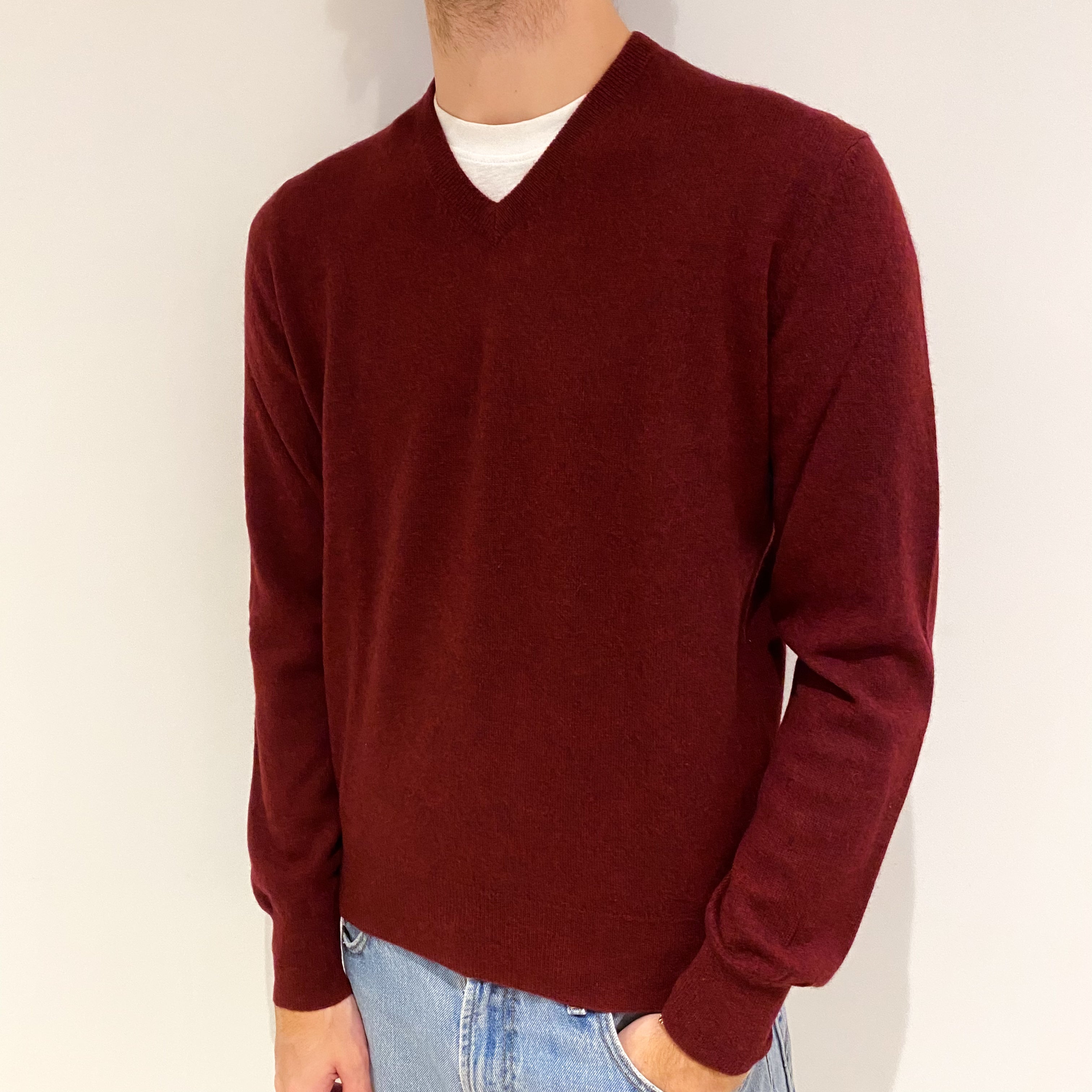 Men's Wine Red Cashmere V Neck Jumper Medium