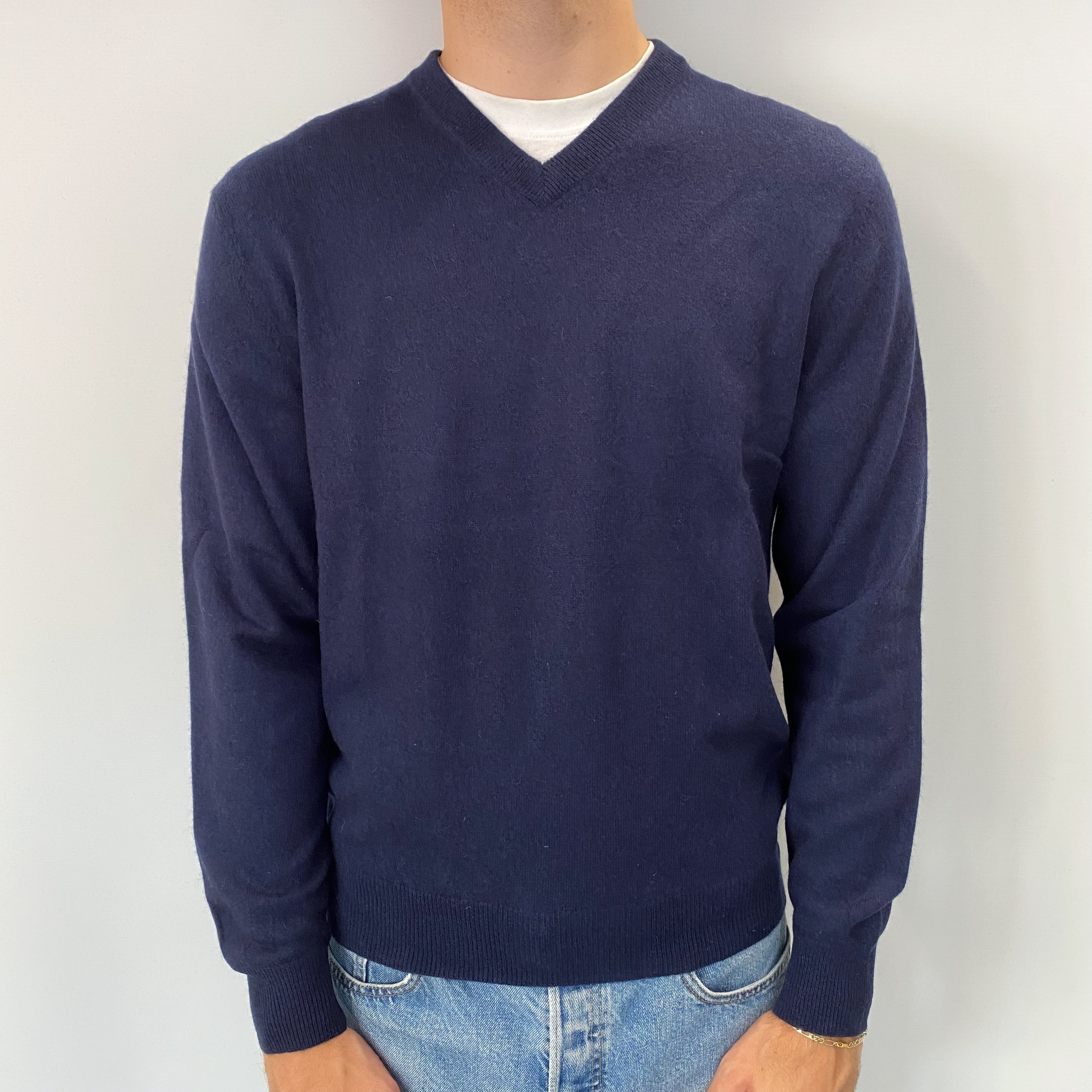 Men's Navy Cashmere V Neck Jumper Large
