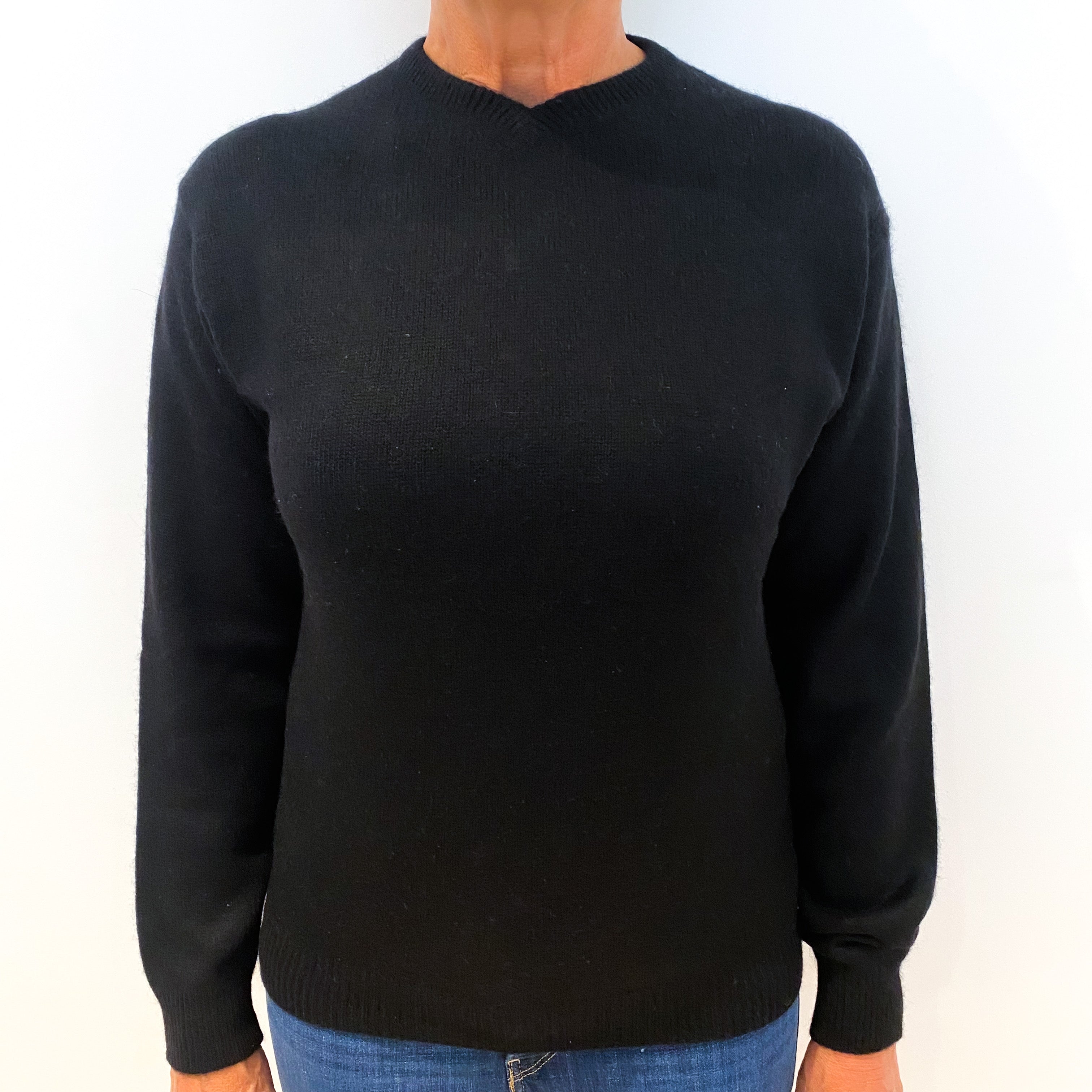 Black Cashmere Shallow V-Neck Jumper Medium